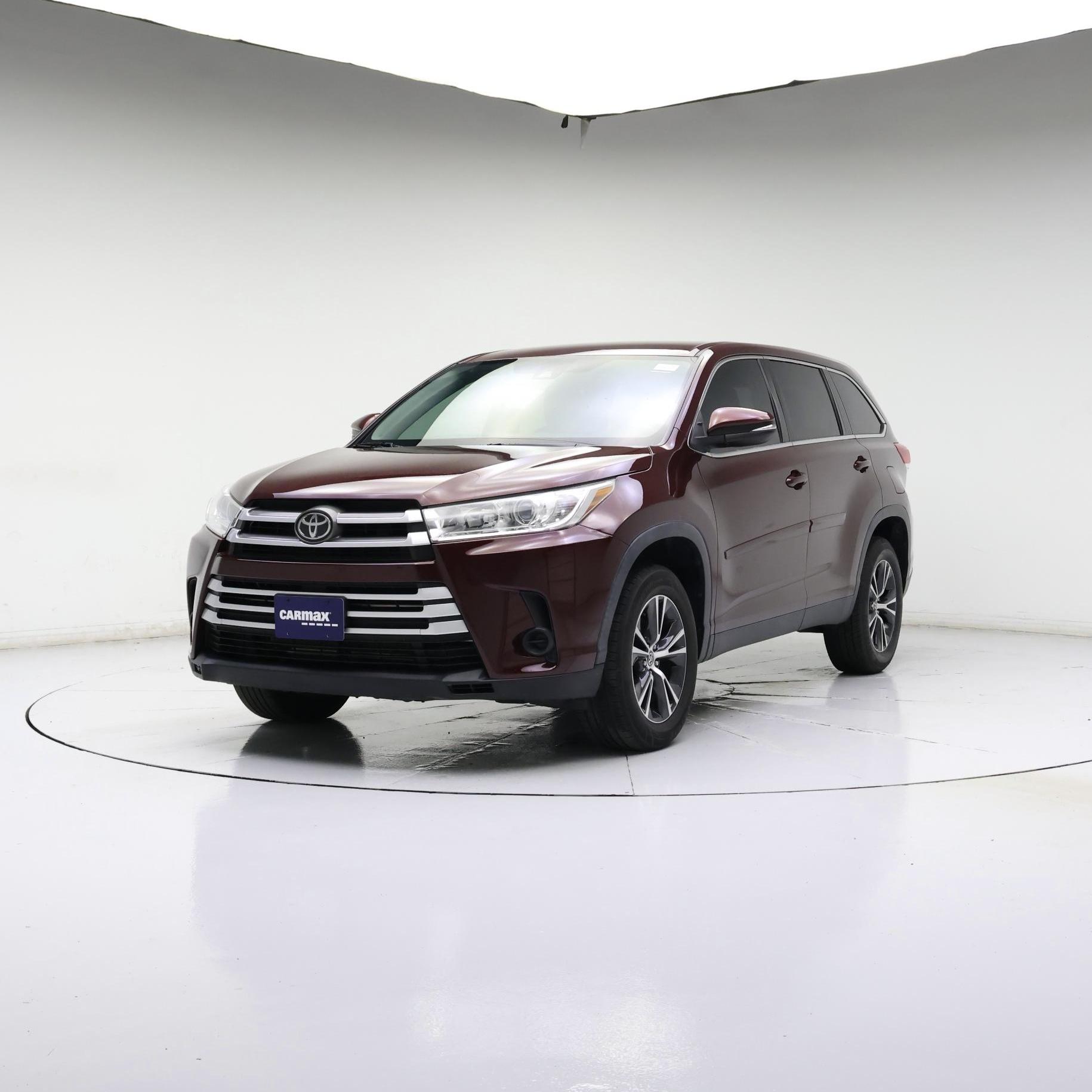 Thumbnail: 2019 Toyota Highlander - 4