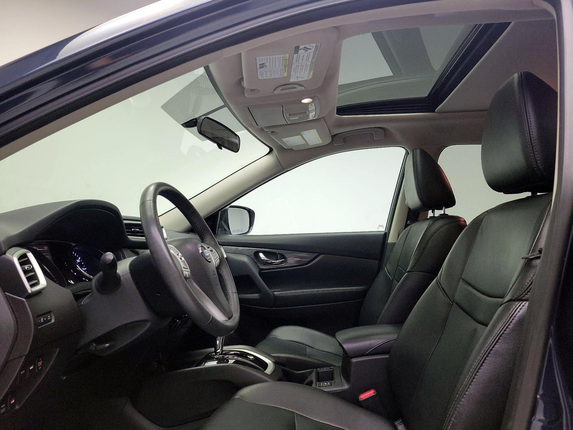 Thumbnail: 2016 Nissan Rogue - 20