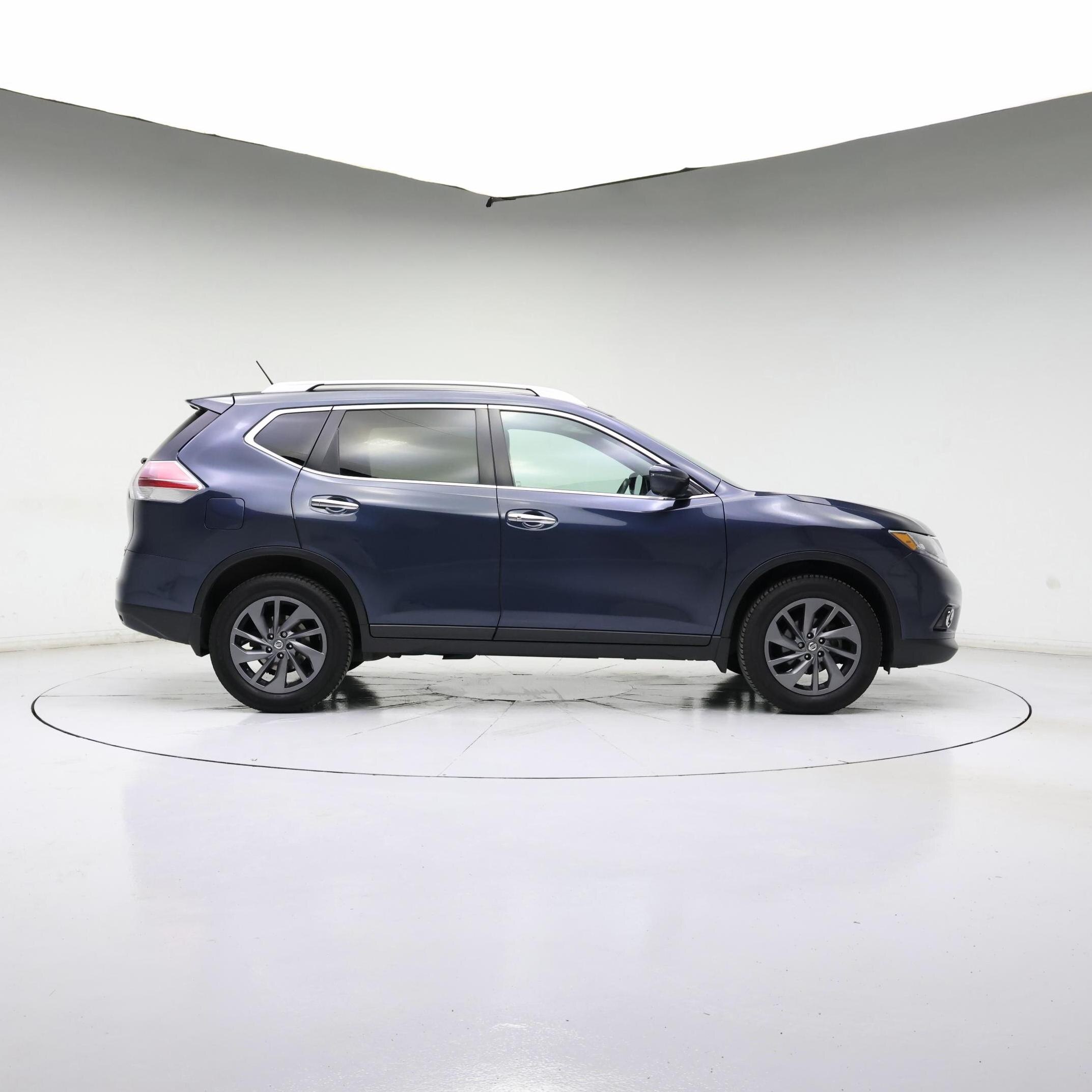 Thumbnail: 2016 Nissan Rogue - 7