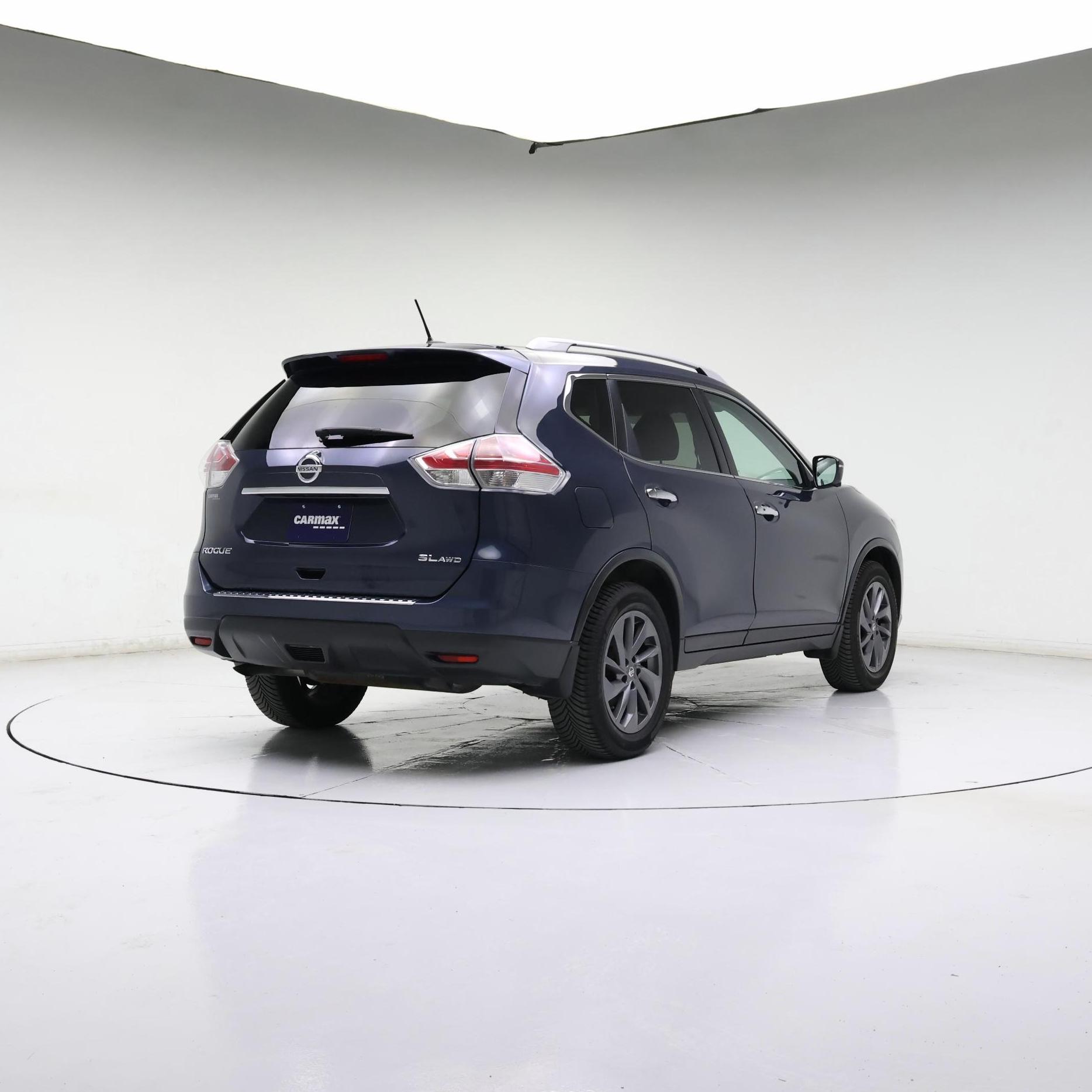 Thumbnail: 2016 Nissan Rogue - 8