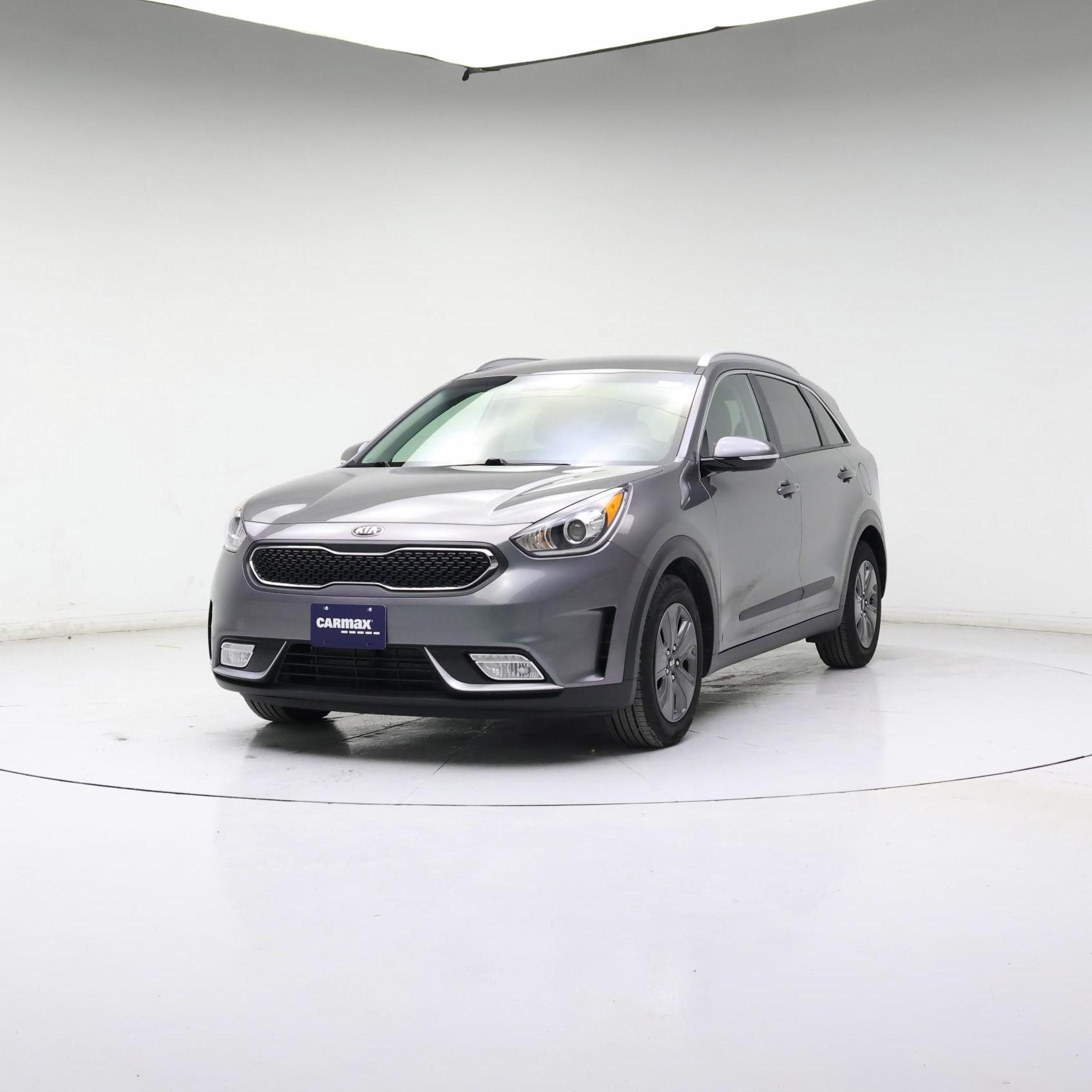 Thumbnail: 2017 Kia Niro - 4