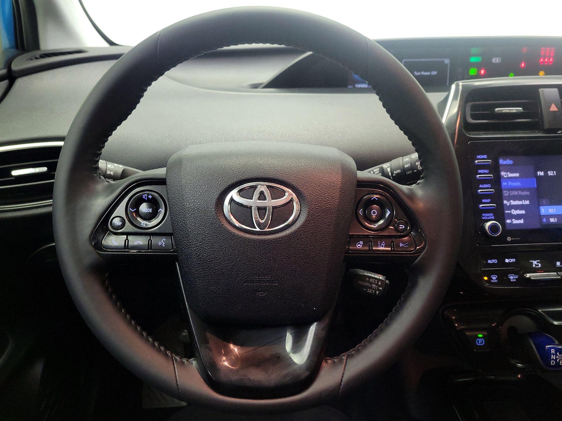 Thumbnail: 2021 Toyota Prius - 10