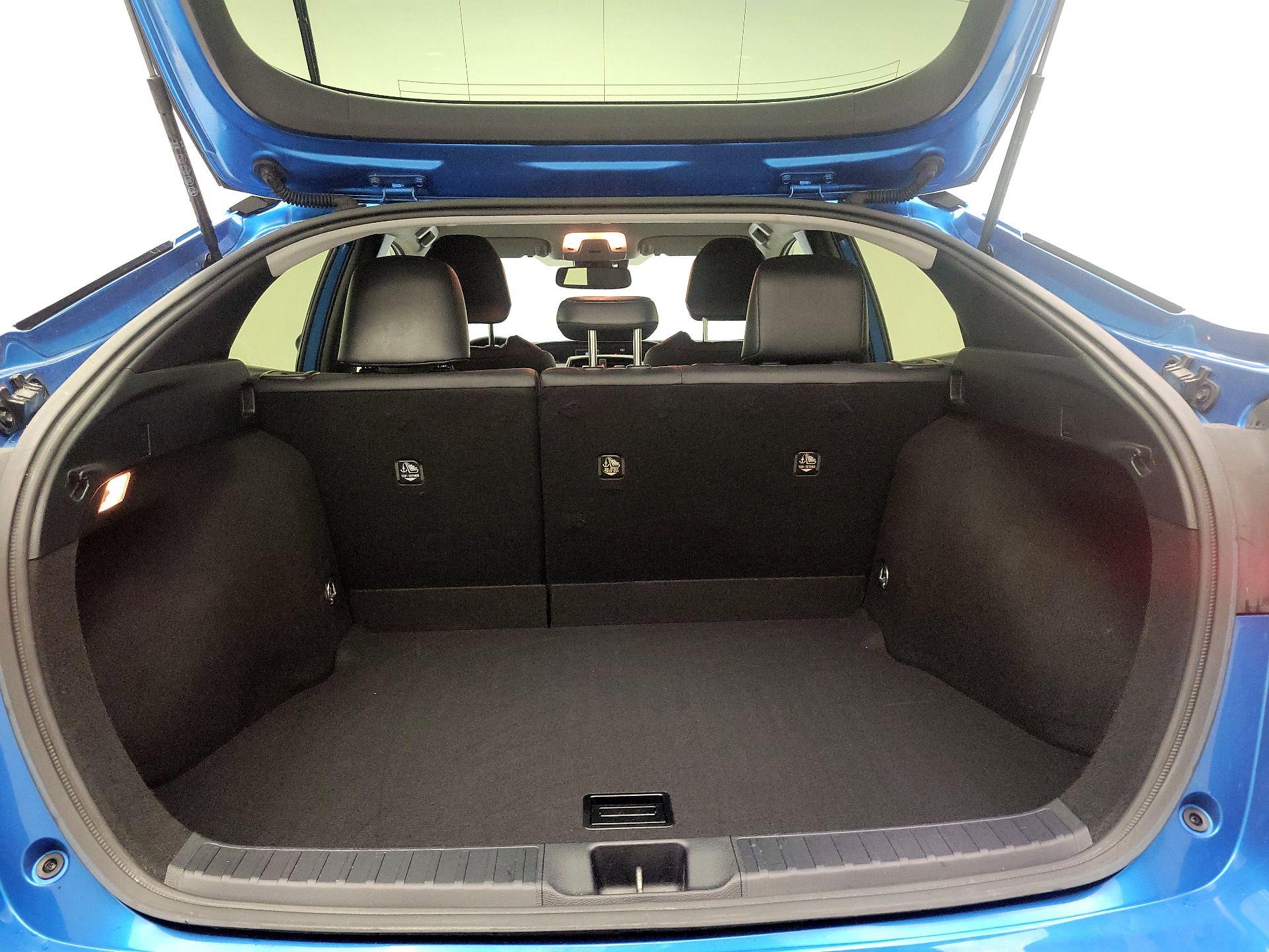 Thumbnail: 2021 Toyota Prius - 20