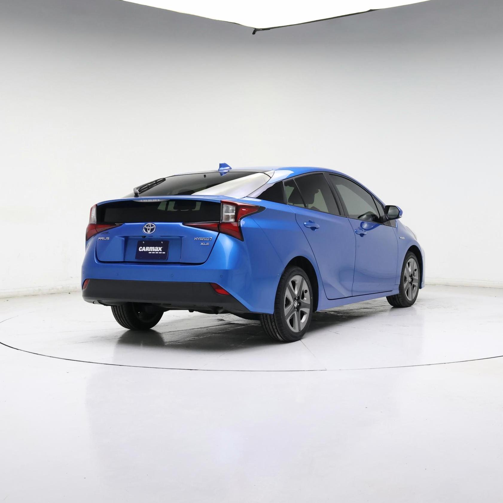 Thumbnail: 2021 Toyota Prius - 4