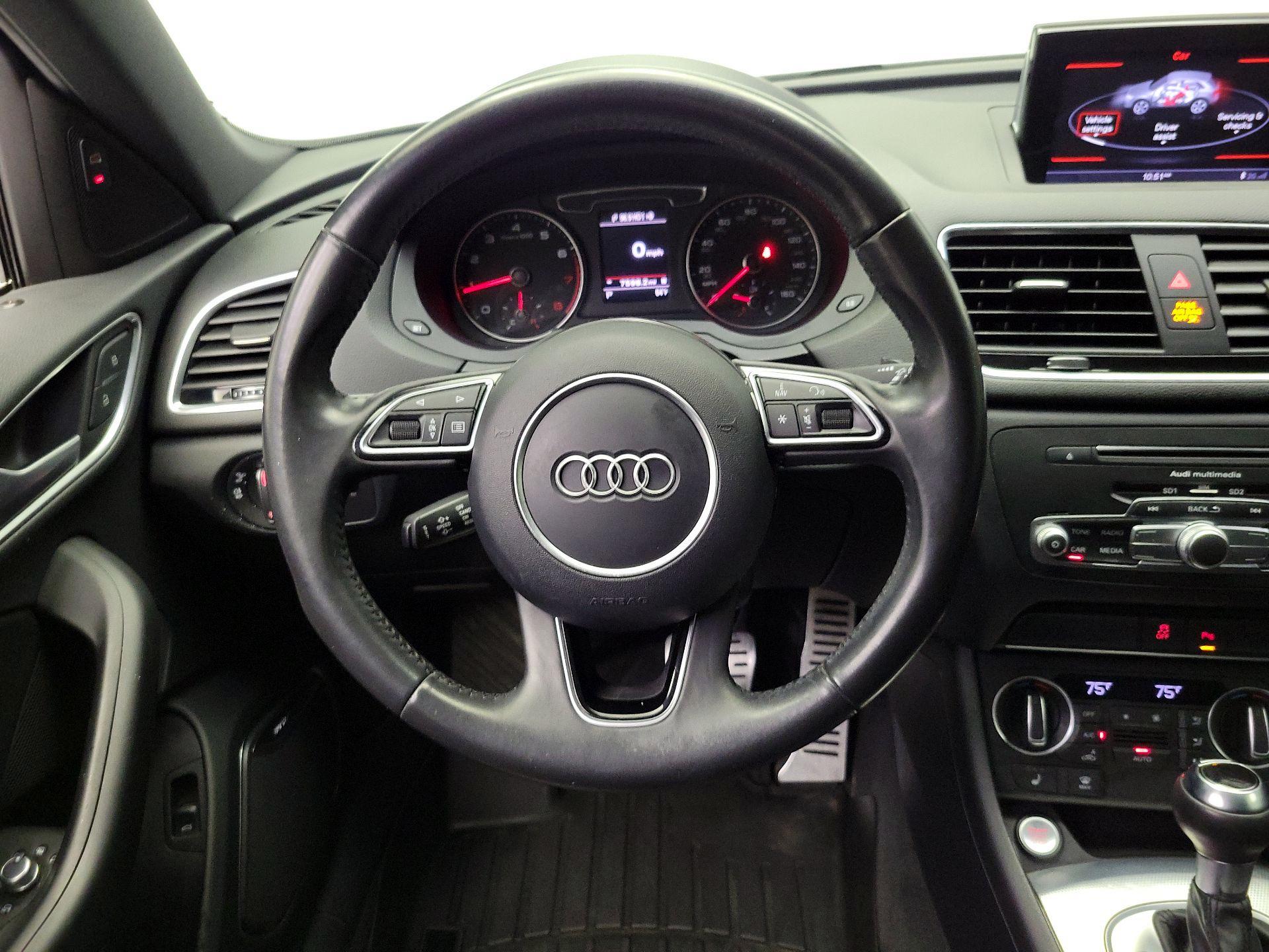 Thumbnail: 2016 Audi Q3 - 10
