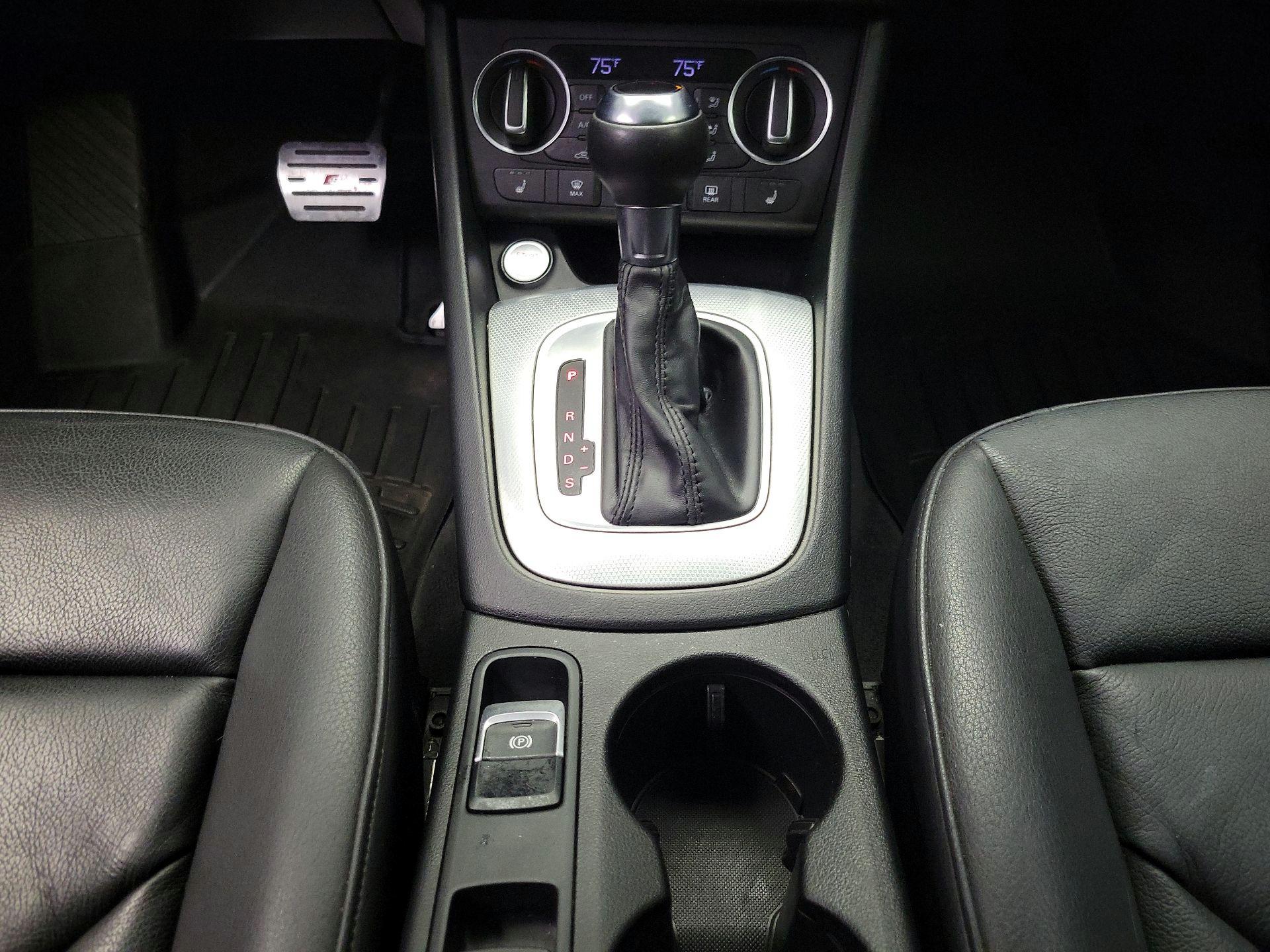 Thumbnail: 2016 Audi Q3 - 18