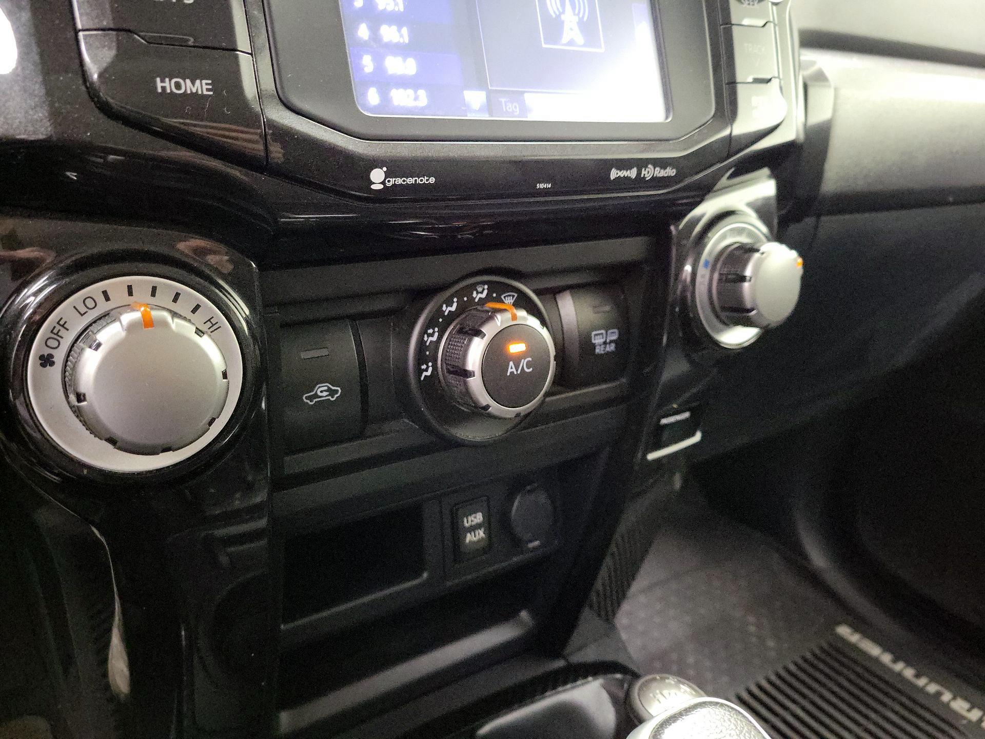 Thumbnail: 2019 Toyota 4Runner - 16