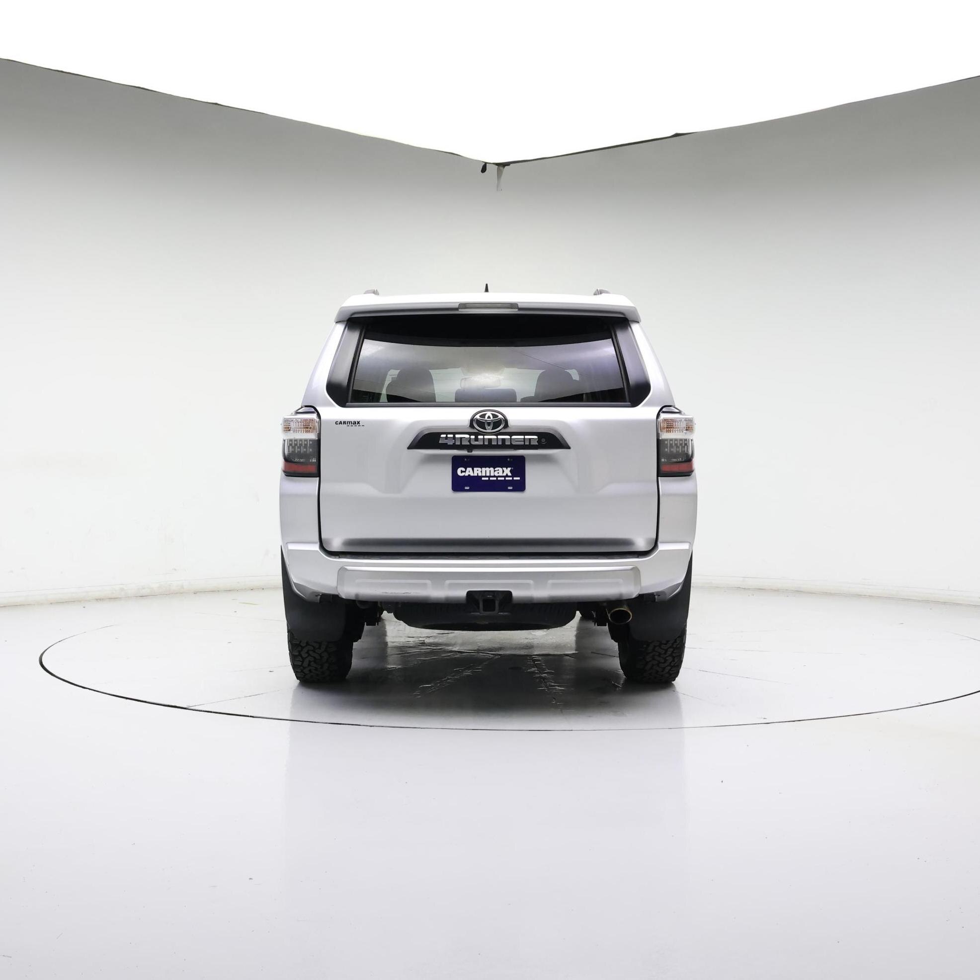 Thumbnail: 2019 Toyota 4Runner - 6