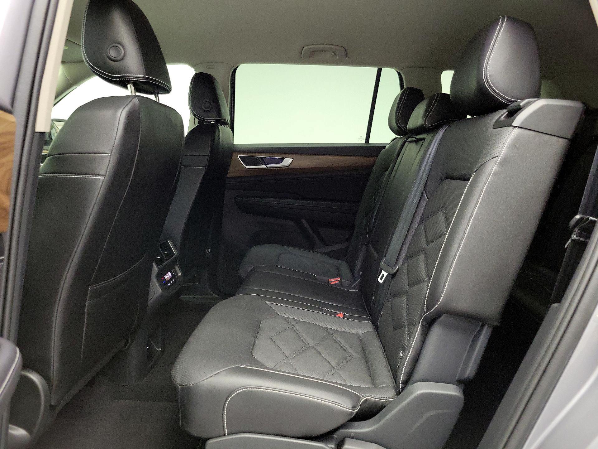 Thumbnail: 2024 Volkswagen Atlas - 19