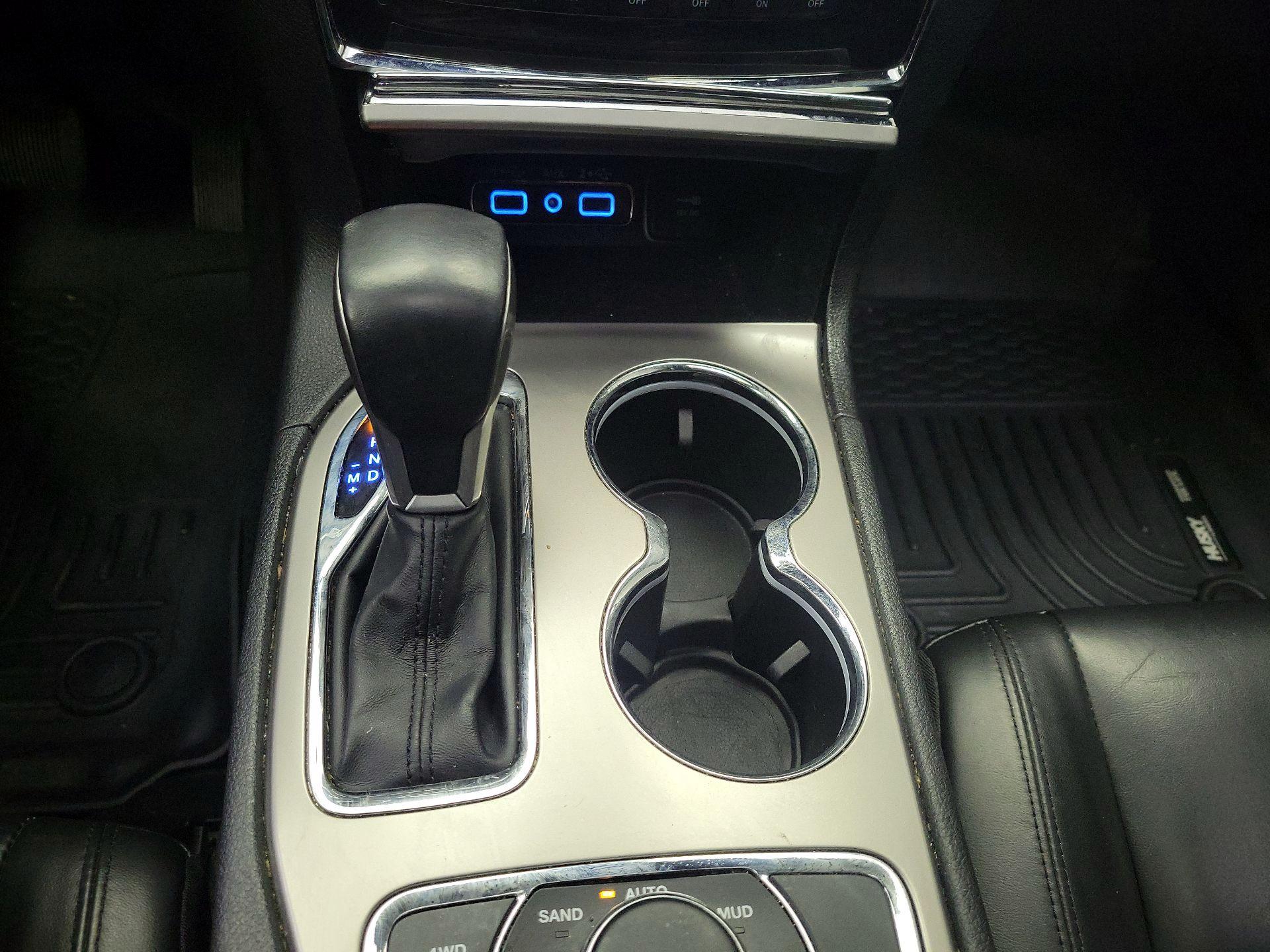 Thumbnail: 2021 Jeep Grand Cherokee - 18