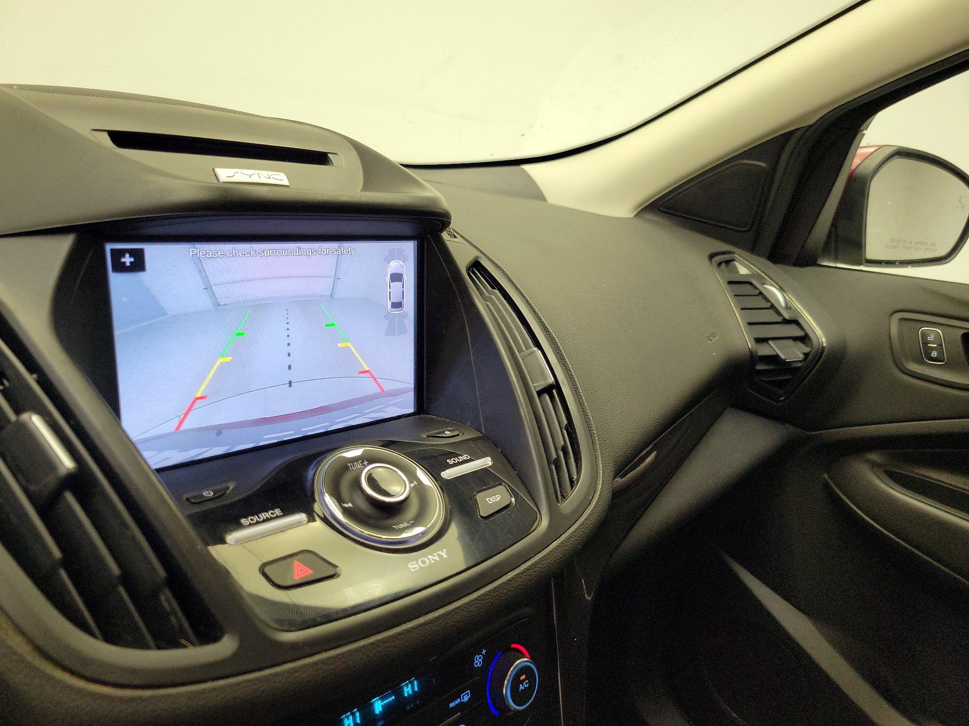 Thumbnail: 2017 Ford Escape - 15