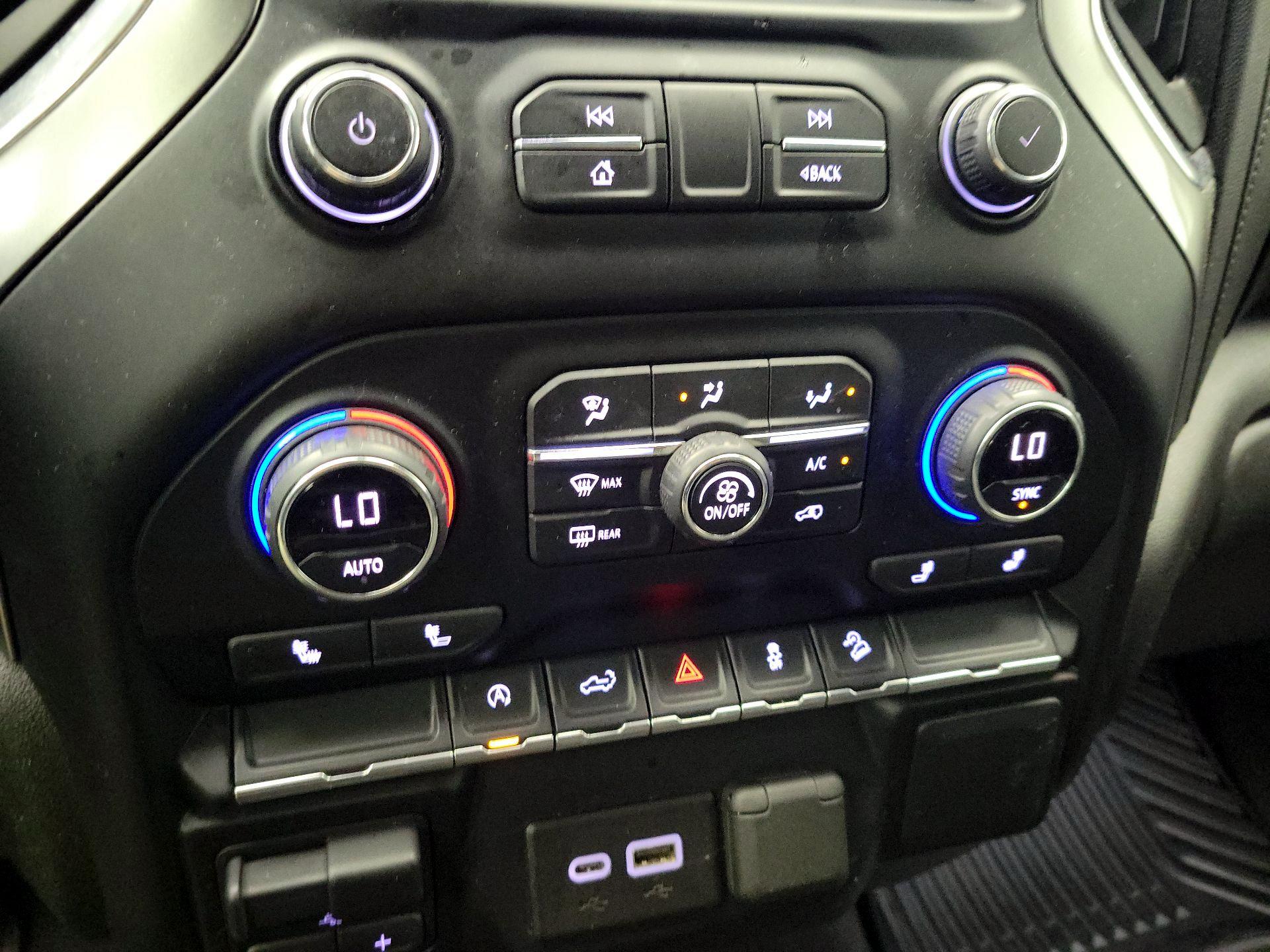 Thumbnail: 2021 Chevrolet Silverado 1500 - 16