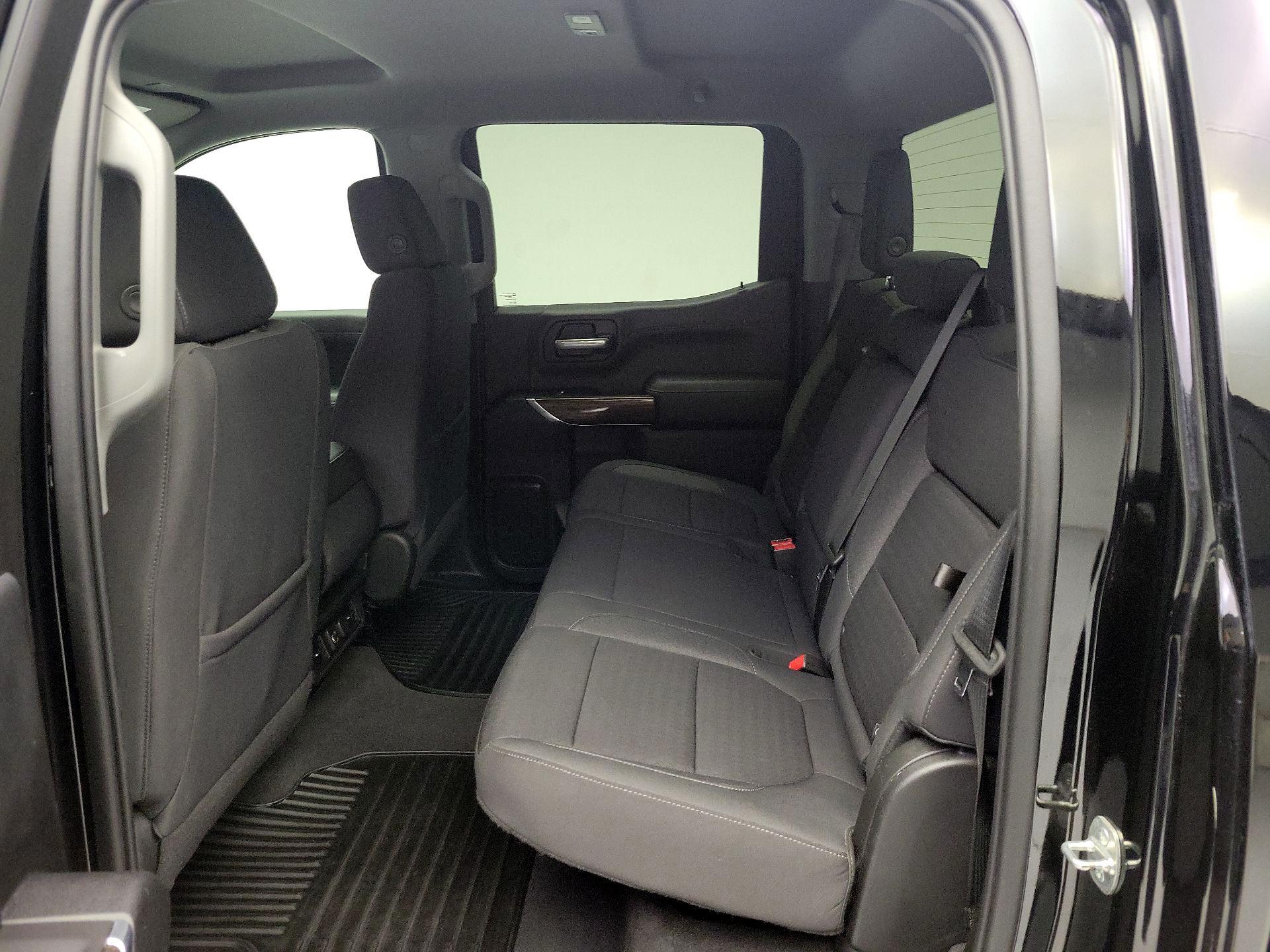 Thumbnail: 2021 Chevrolet Silverado 1500 - 19