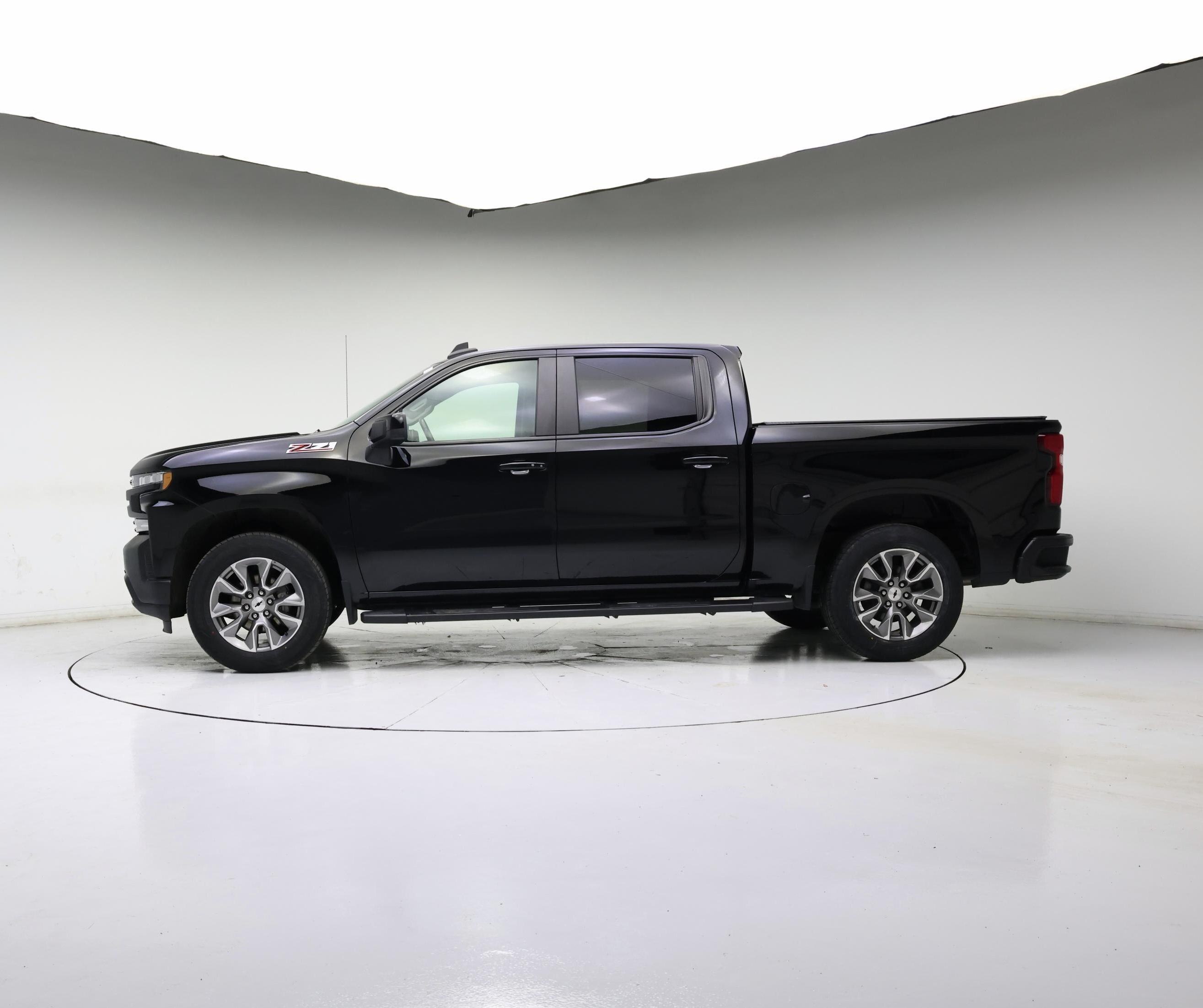 Thumbnail: 2021 Chevrolet Silverado 1500 - 3