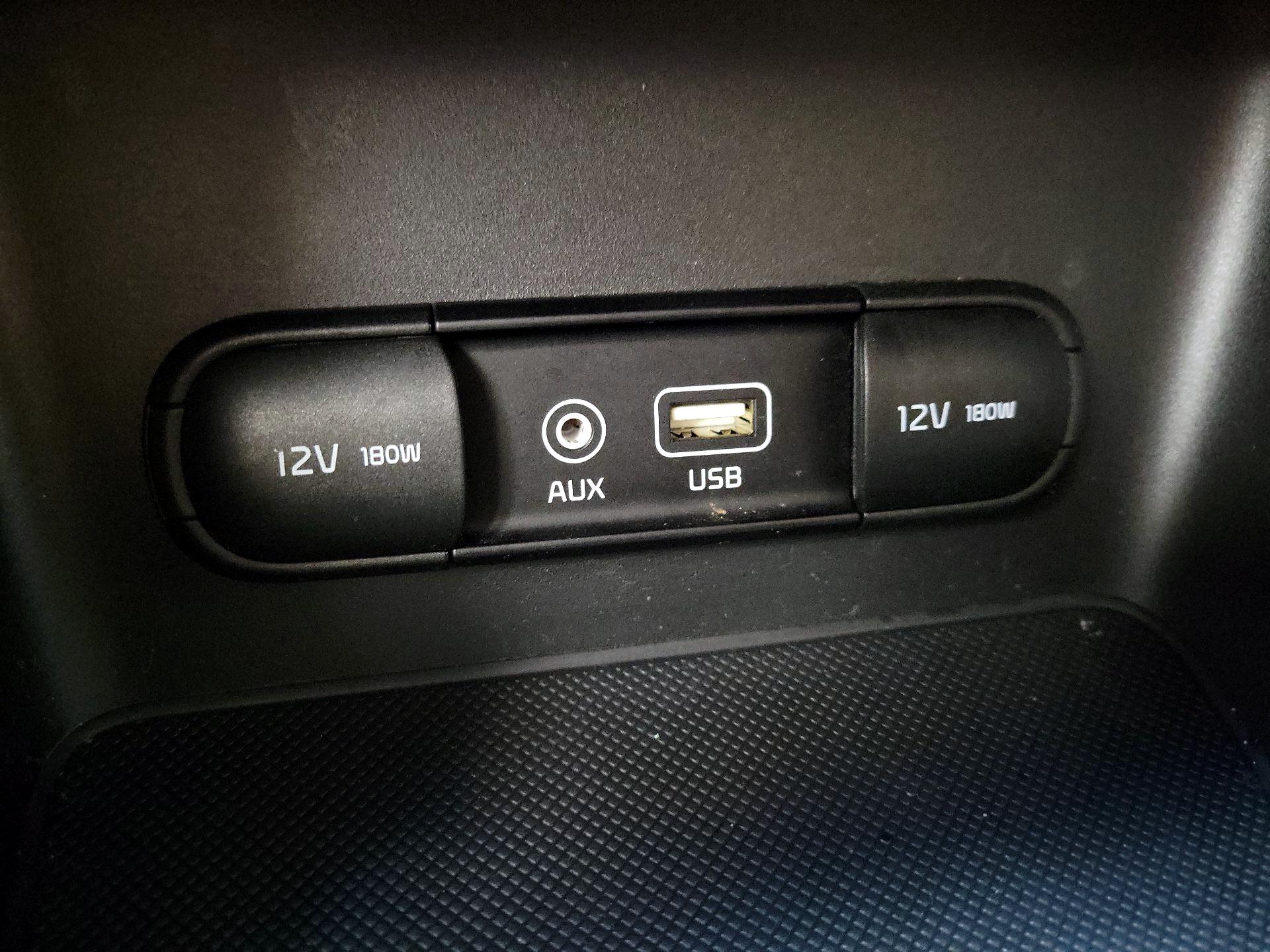 Thumbnail: 2018 Kia Sportage - 17