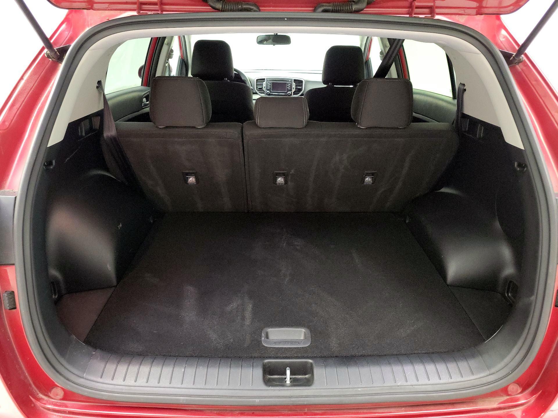 Thumbnail: 2018 Kia Sportage - 19