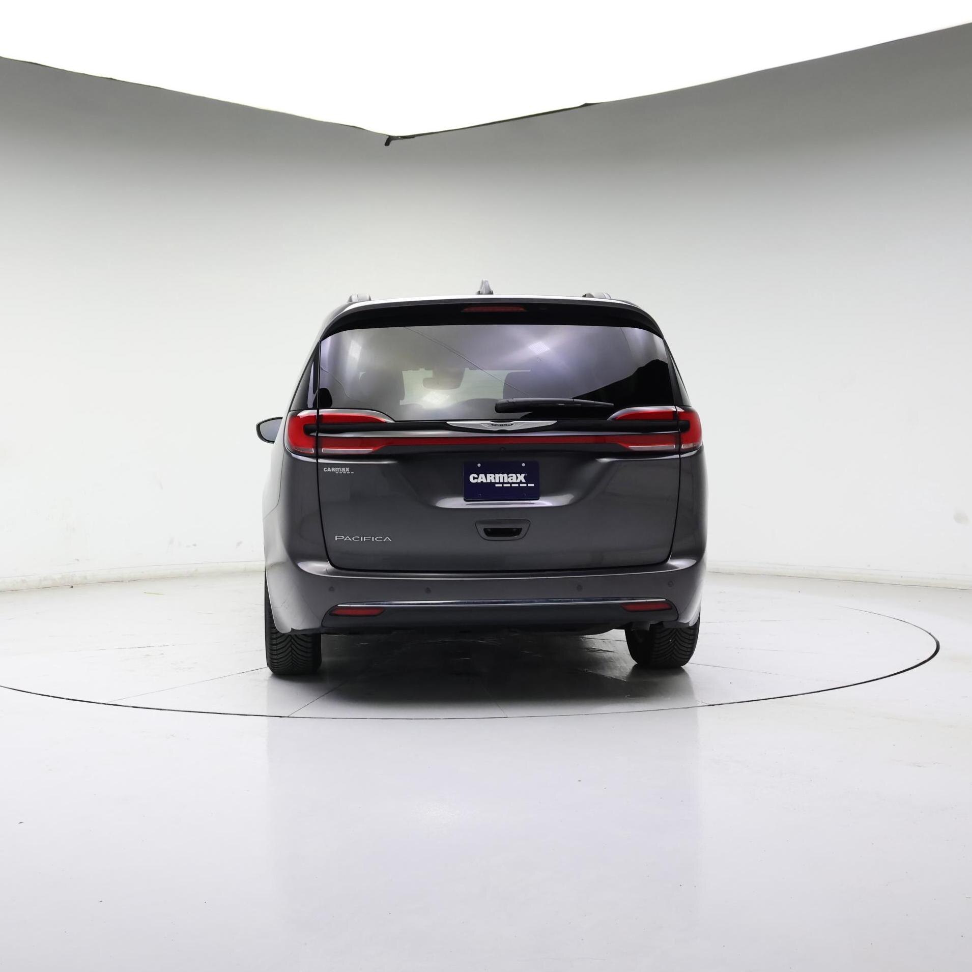 Thumbnail: 2022 Chrysler Pacifica - 6