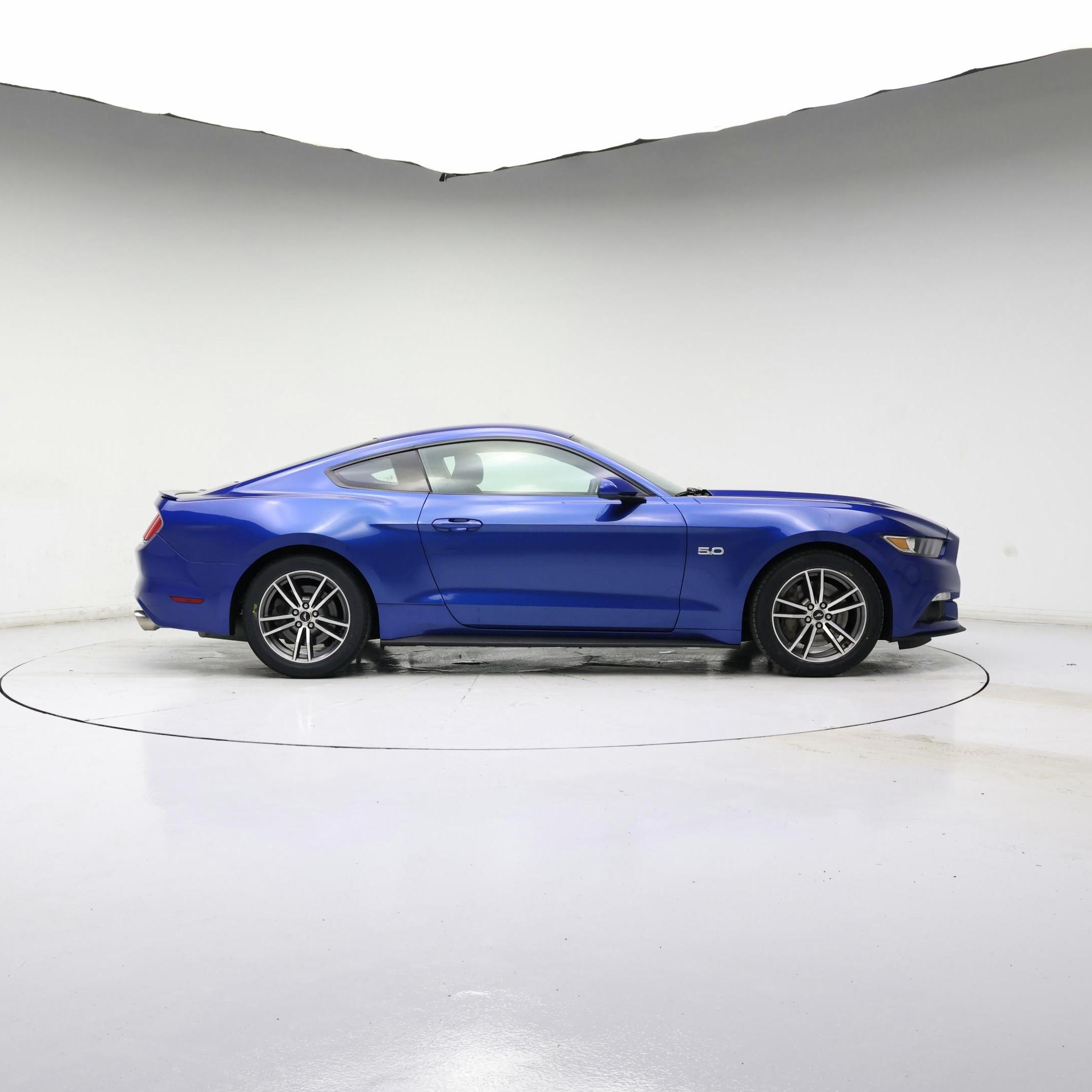 Thumbnail: 2017 Ford Mustang - 7