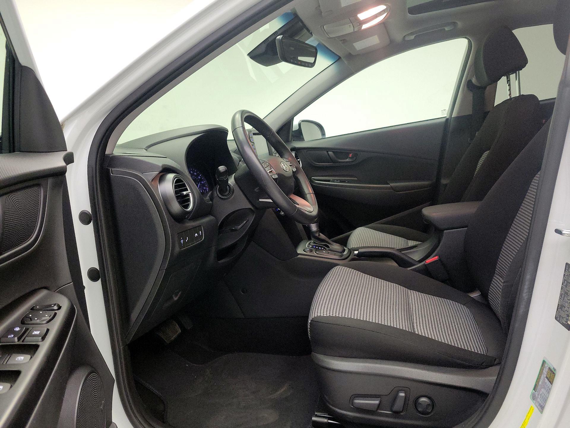 Thumbnail: 2020 Hyundai Kona - 11