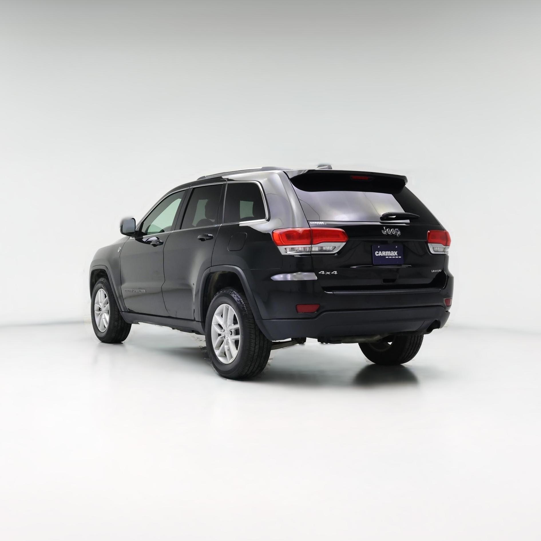 Thumbnail: 2017 Jeep Grand Cherokee - 1