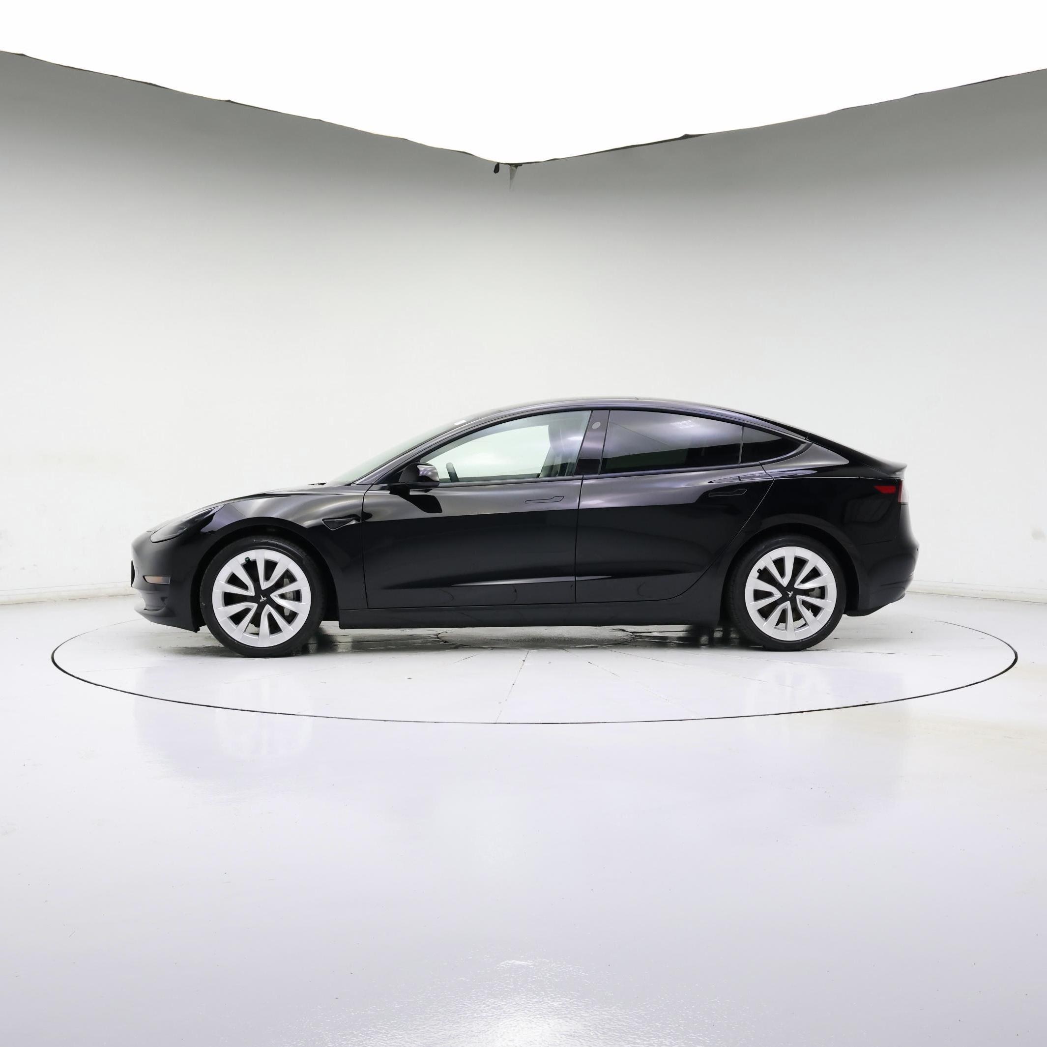Thumbnail: 2021 Tesla Model 3 - 3