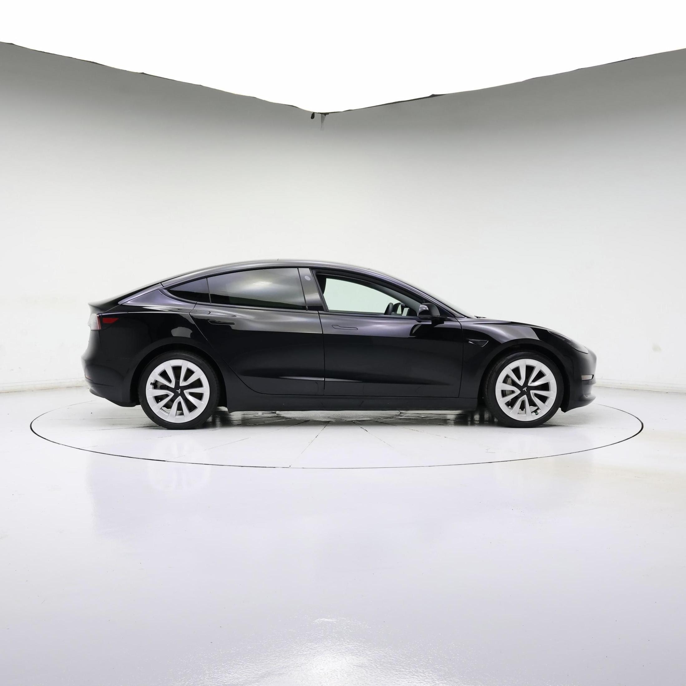 Thumbnail: 2021 Tesla Model 3 - 7