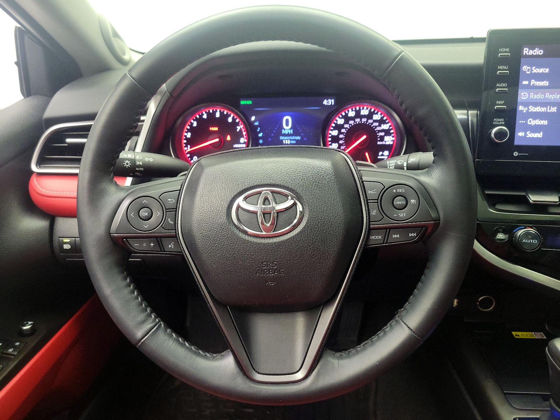 Thumbnail: 2024 Toyota Camry - 10