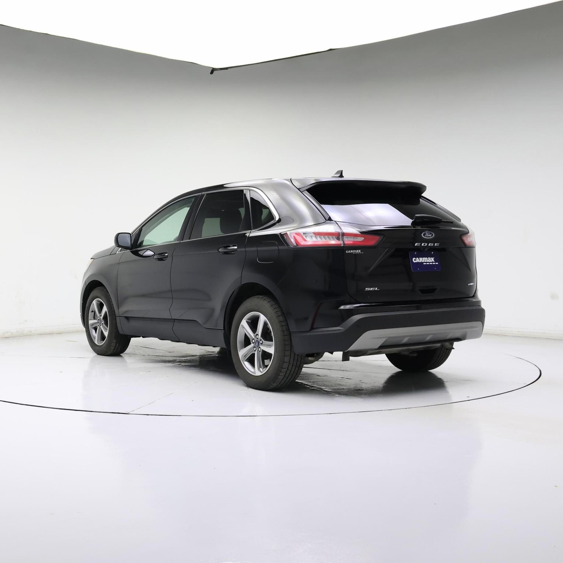 Thumbnail: 2022 Ford Edge - 2