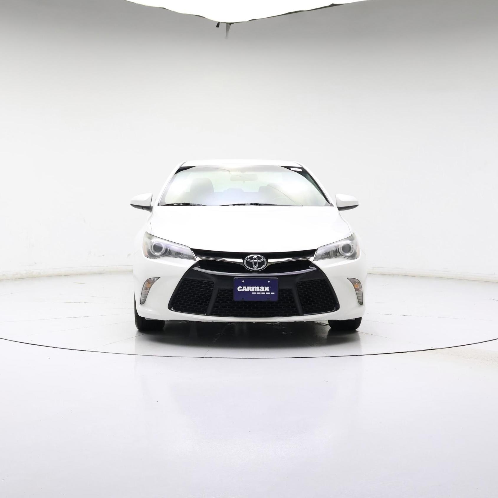 Thumbnail: 2015 Toyota Camry - 5