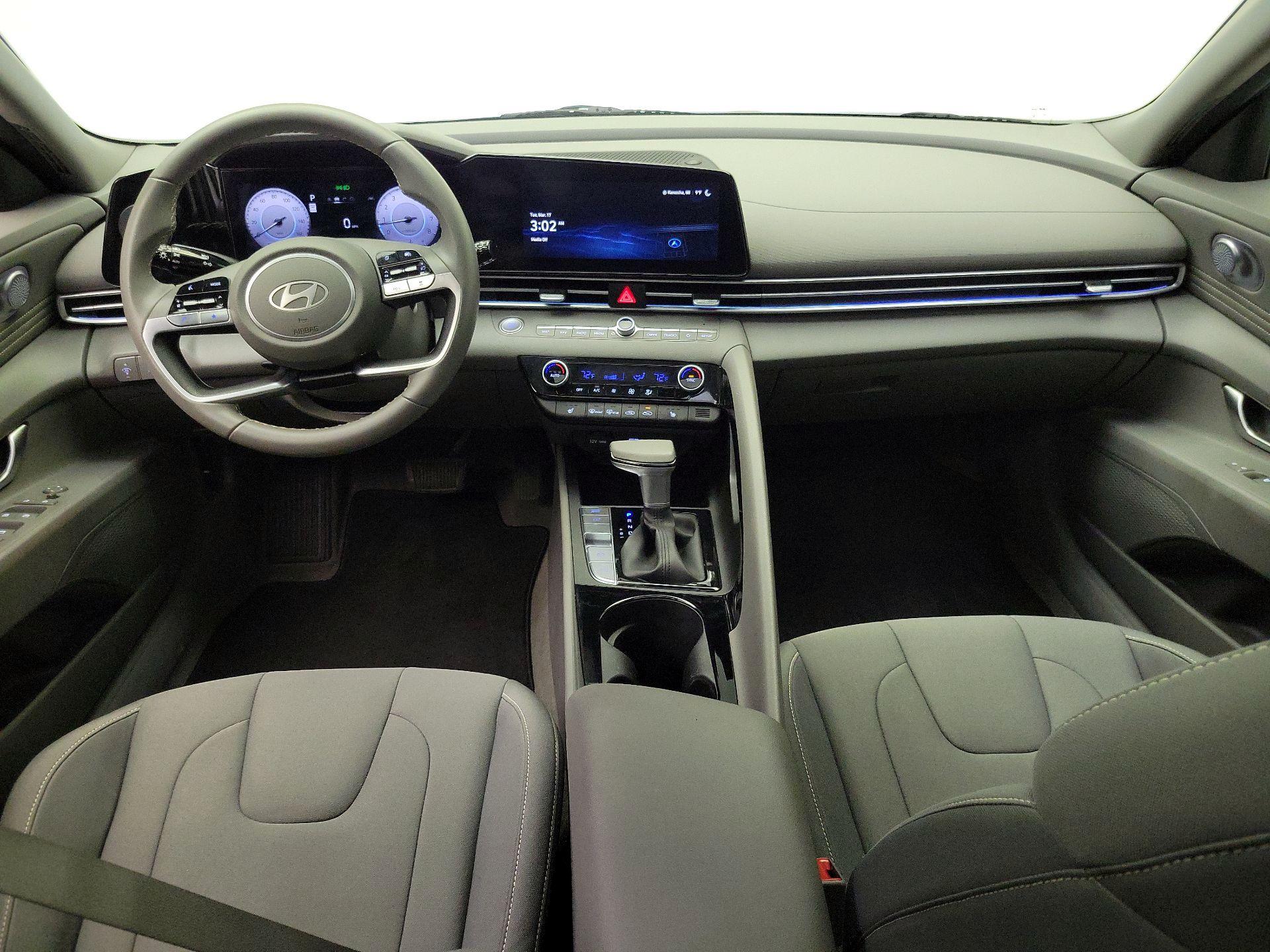 Thumbnail: 2024 Hyundai Elantra - 9