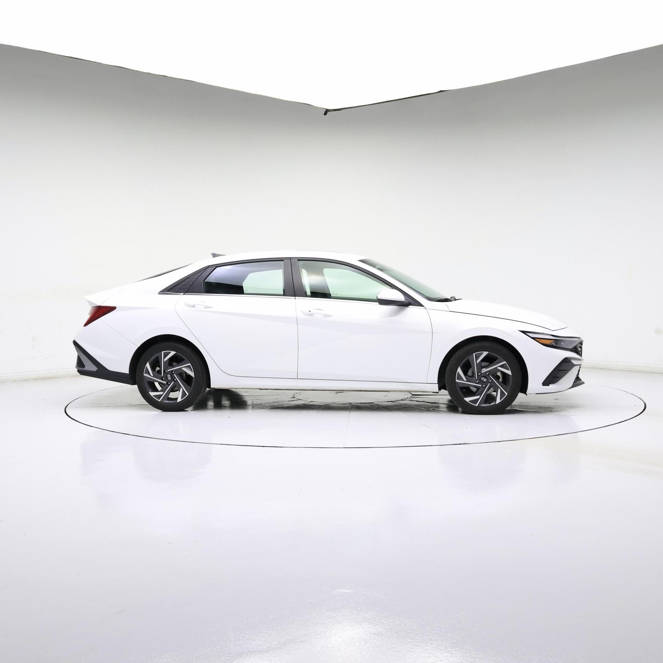 Thumbnail: 2024 Hyundai Elantra - 7