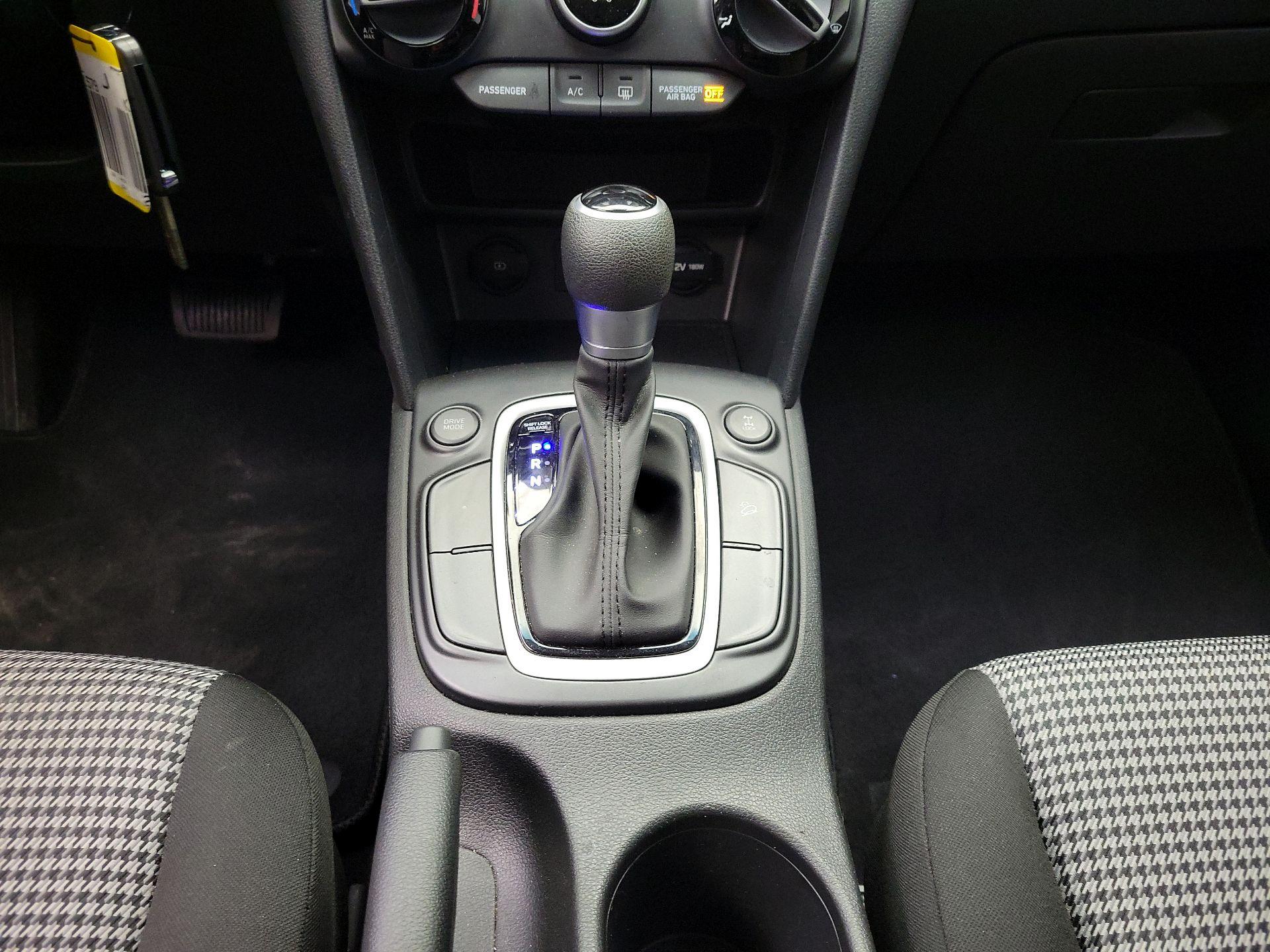 Thumbnail: 2020 Hyundai Kona - 16