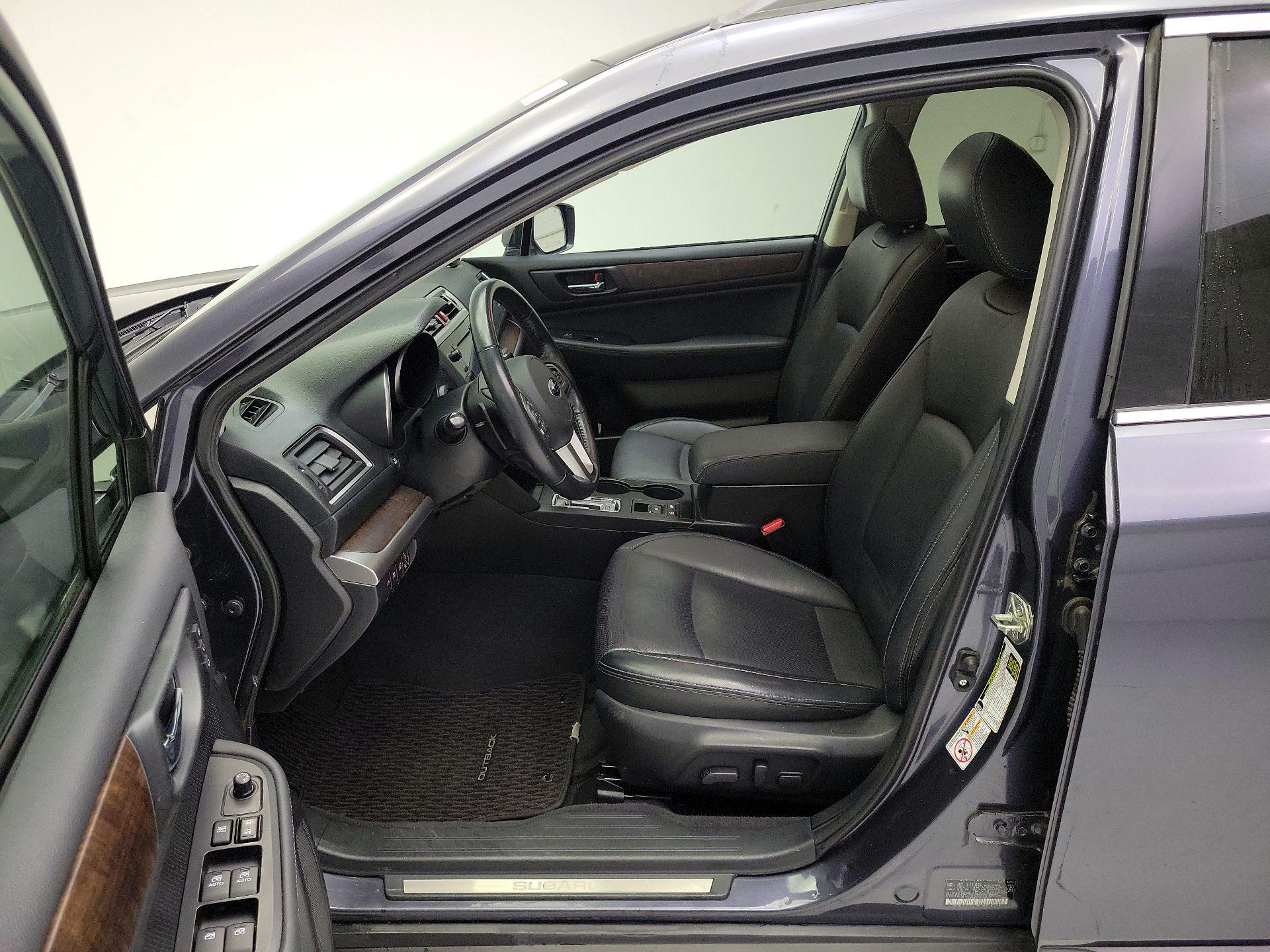 Thumbnail: 2015 Subaru Outback - 11