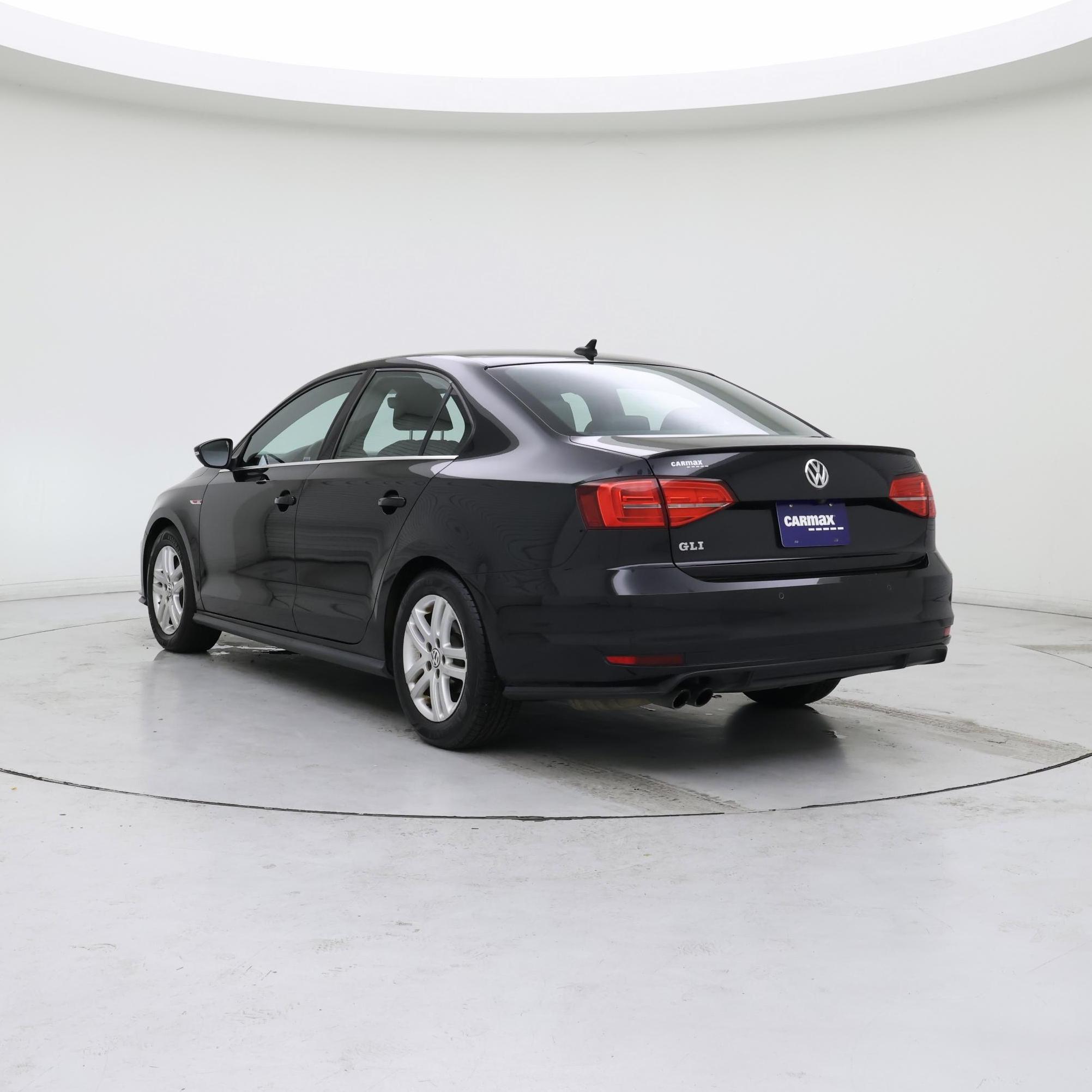 Thumbnail: 2017 Volkswagen Jetta - 2