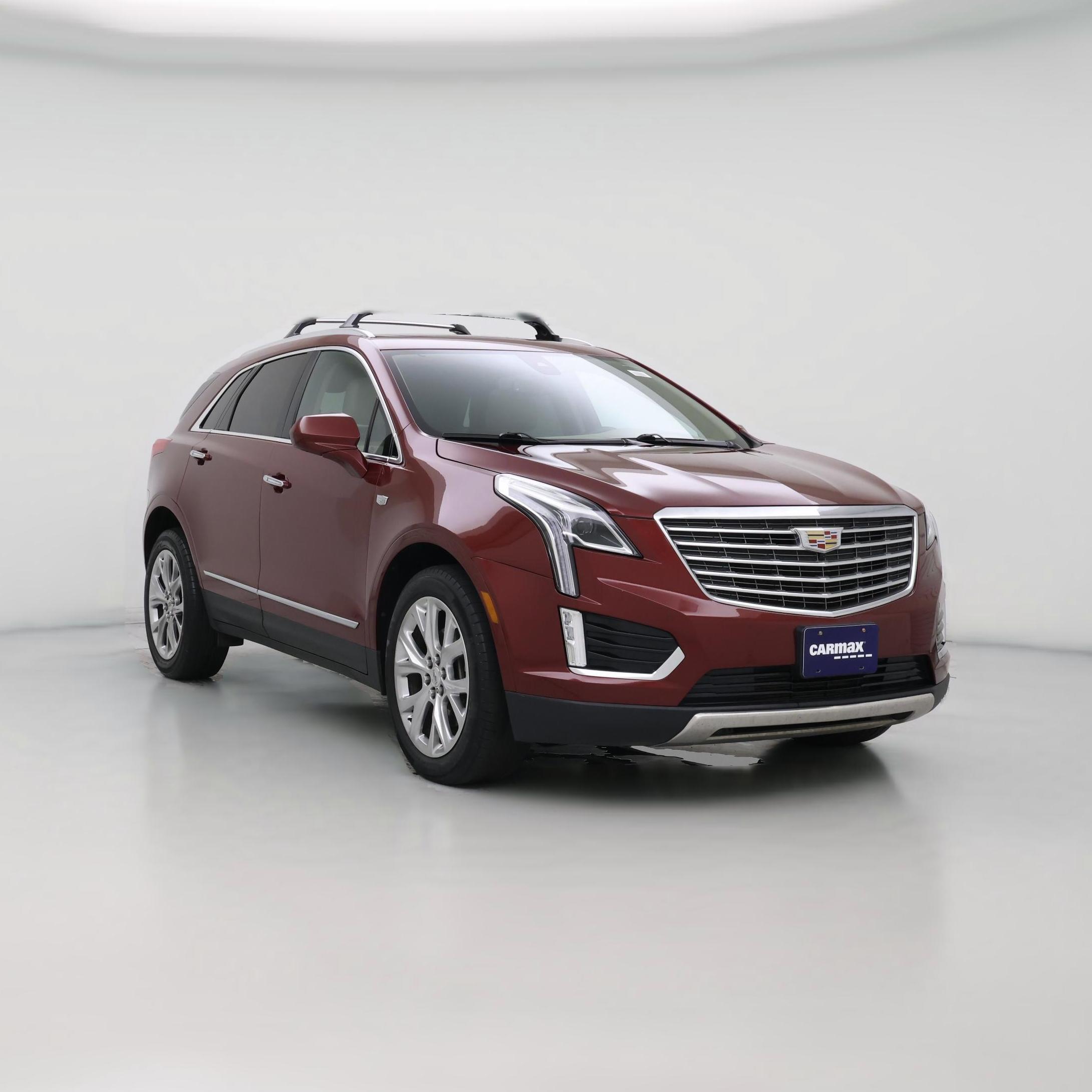 Thumbnail: 2017 Cadillac XT5 - 1