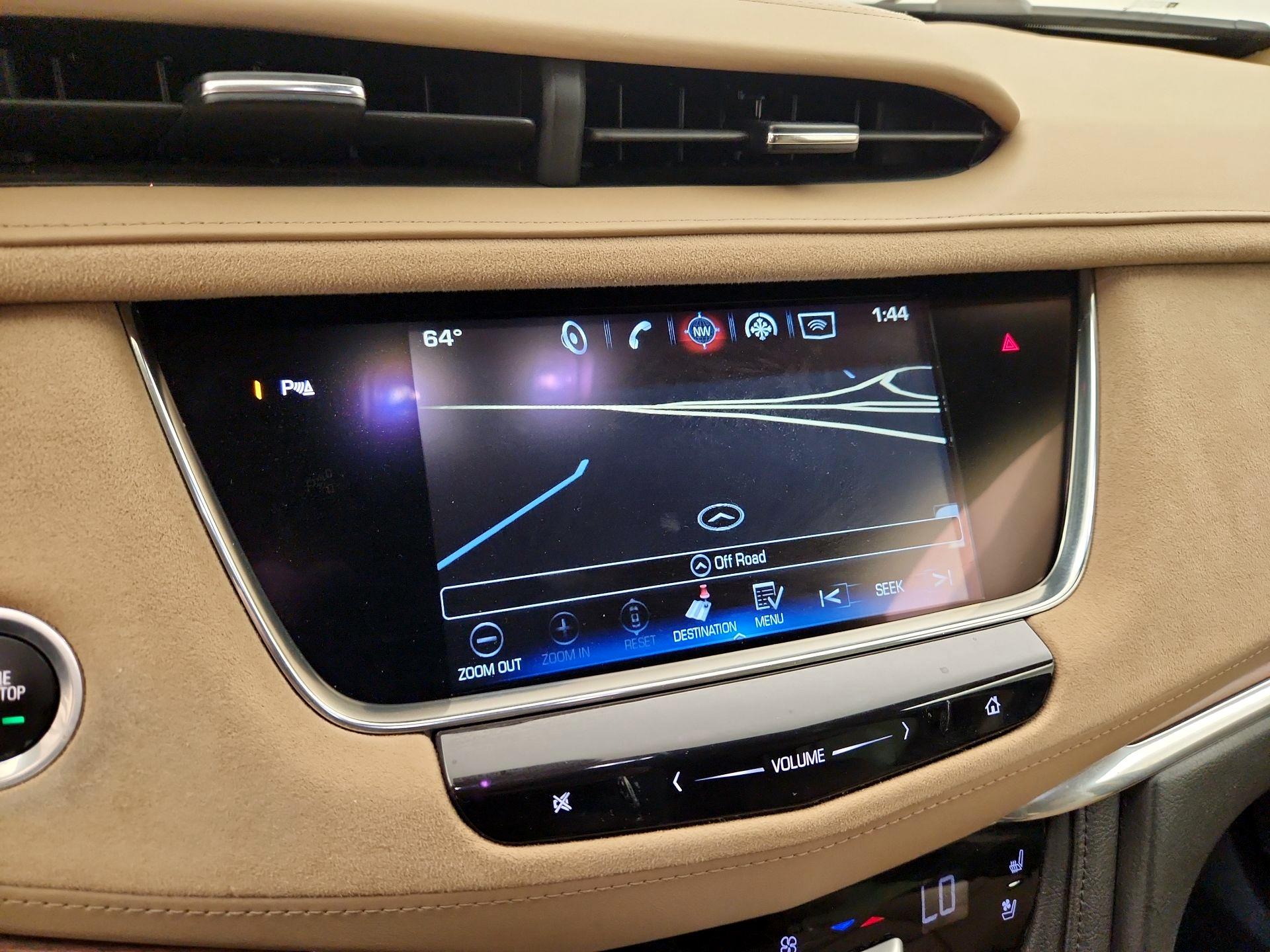 Thumbnail: 2017 Cadillac XT5 - 14