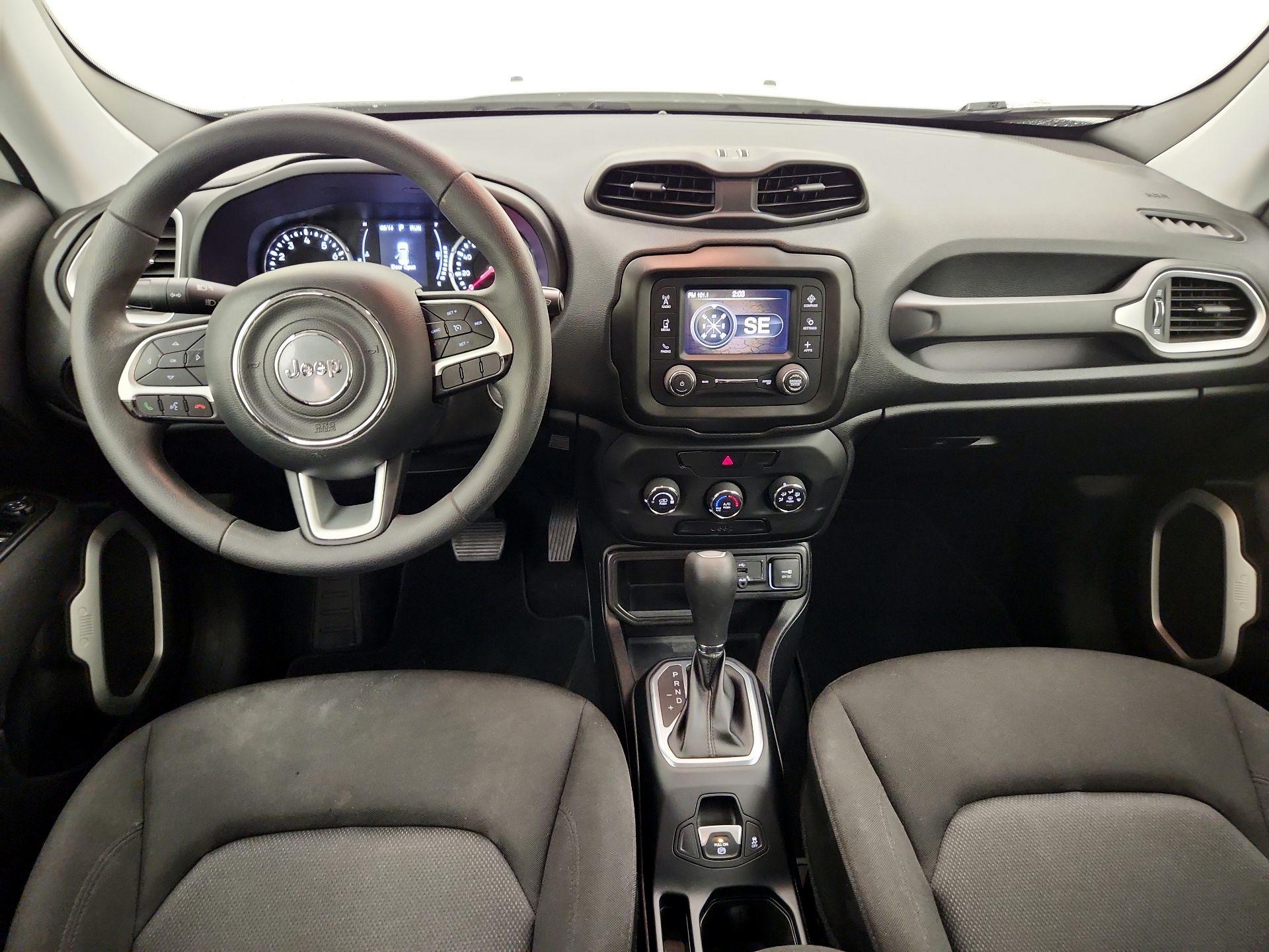 Thumbnail: 2020 Jeep Renegade - 9