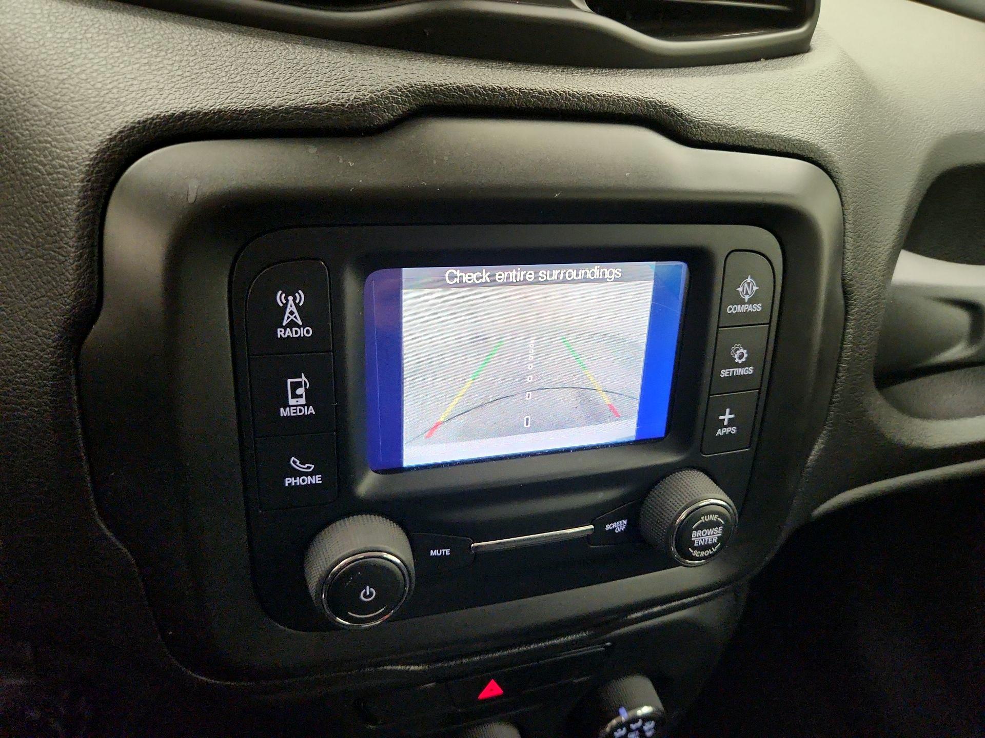 Thumbnail: 2020 Jeep Renegade - 14