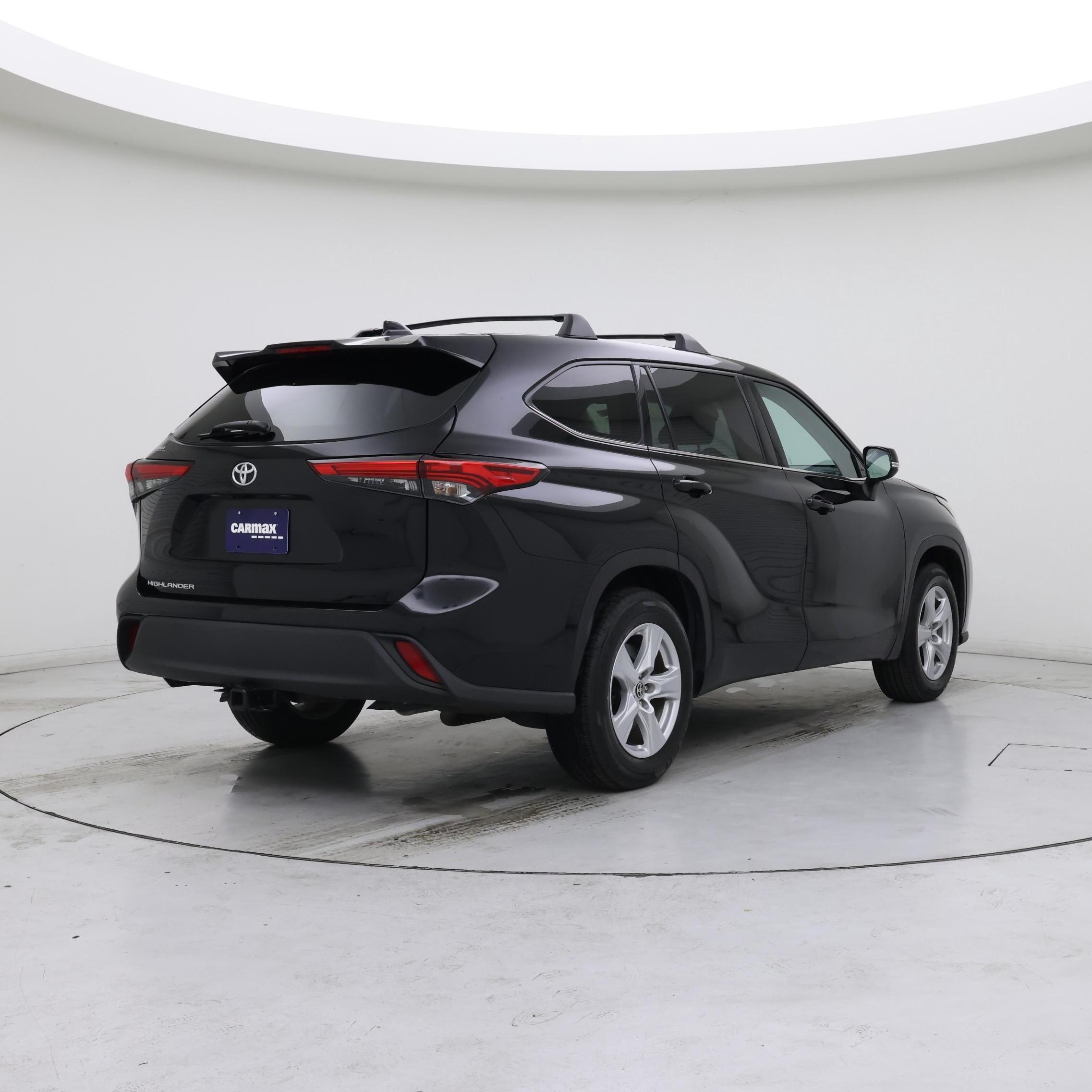 Thumbnail: 2021 Toyota Highlander - 8