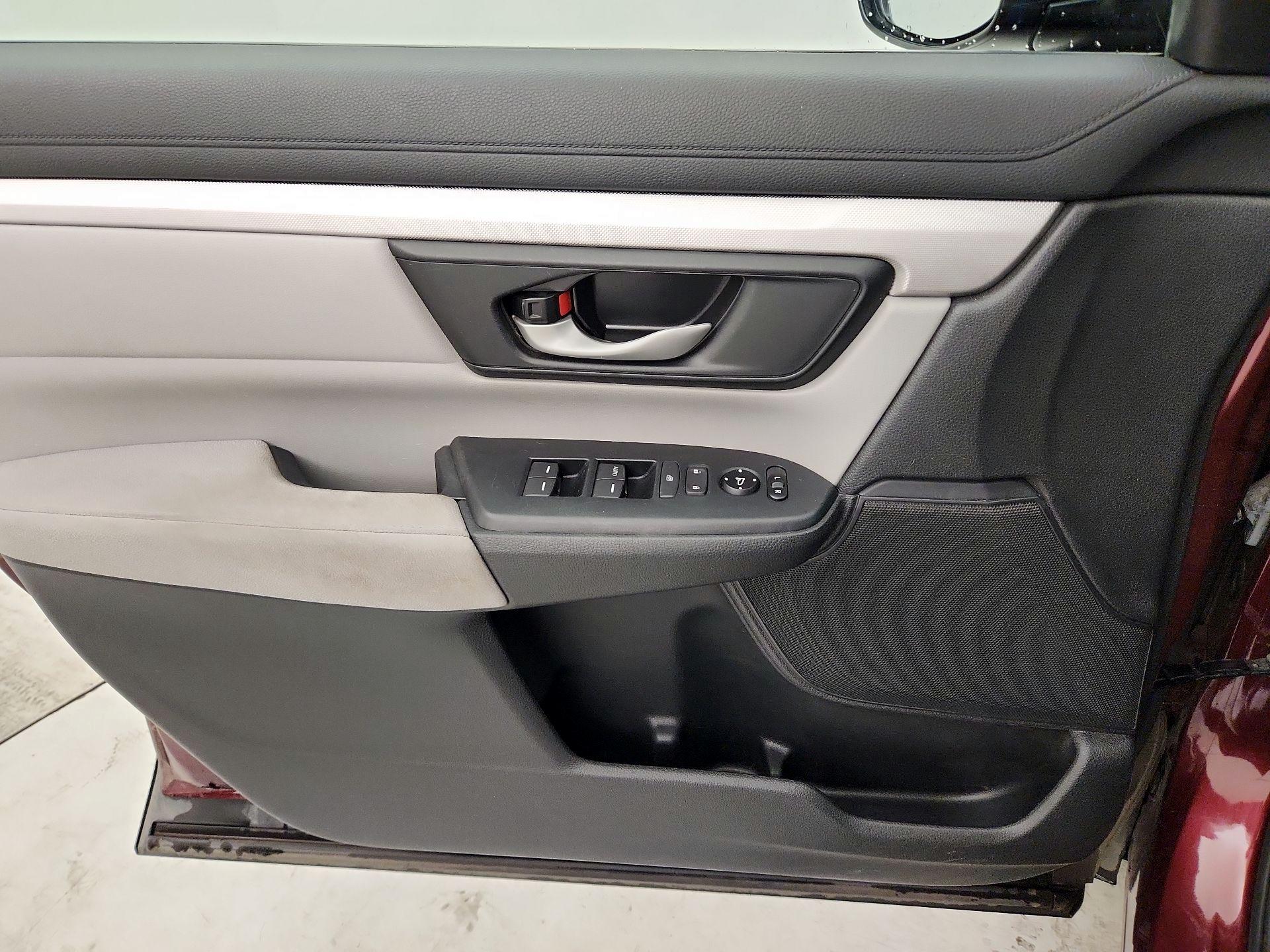 Thumbnail: 2017 Honda CR-V - 12
