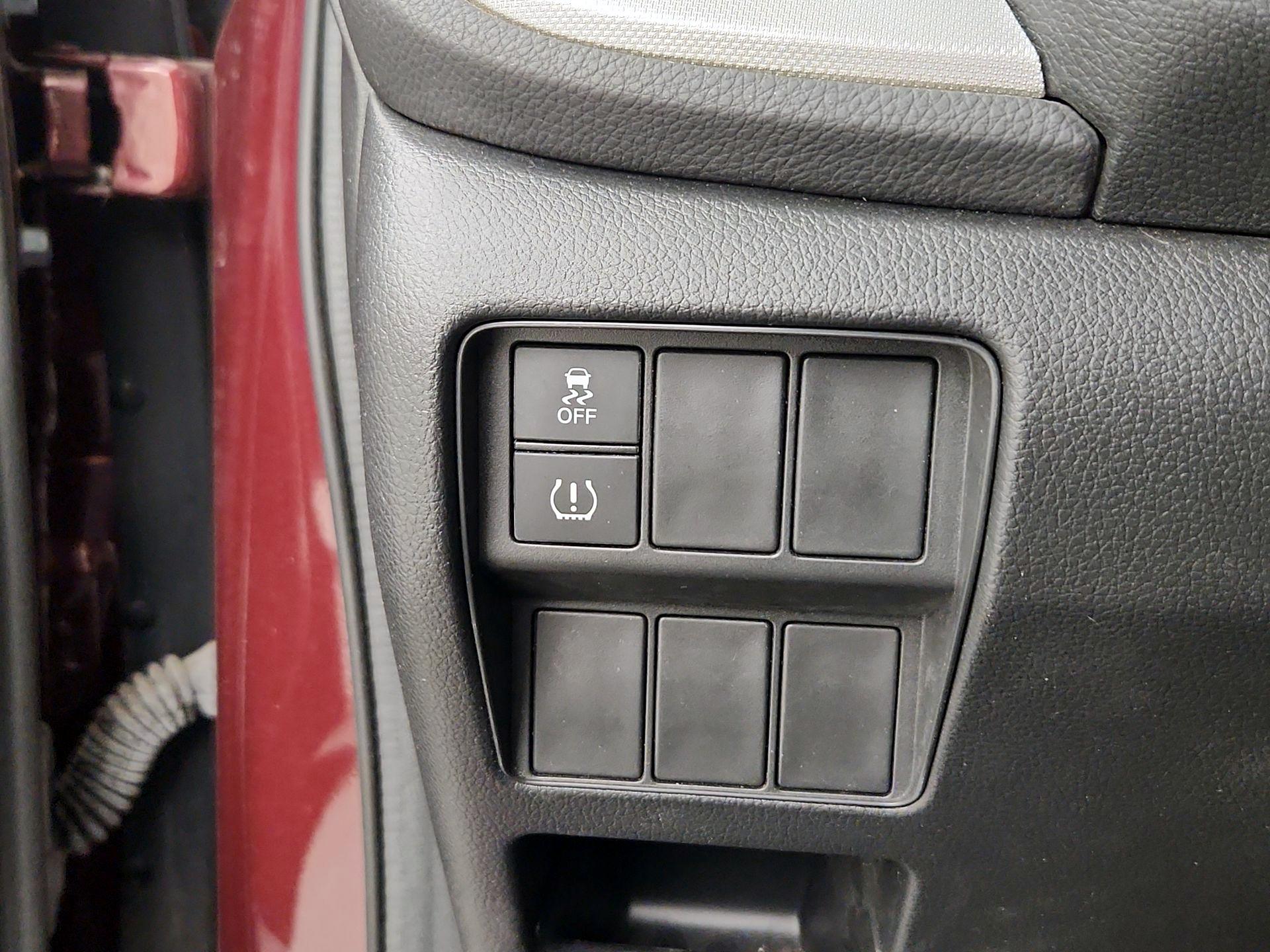 Thumbnail: 2017 Honda CR-V - 13