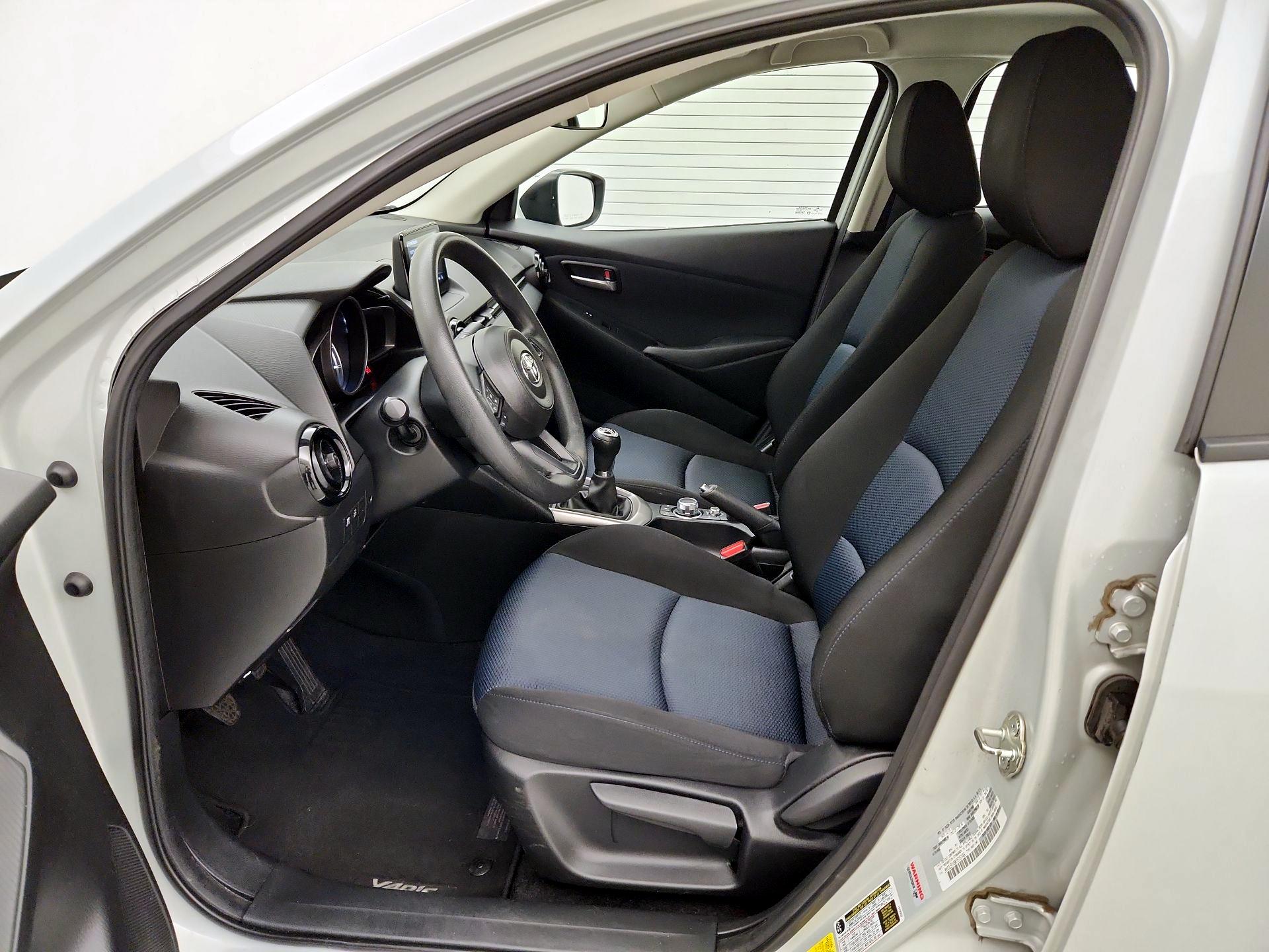 Thumbnail: 2019 Toyota Yaris - 11