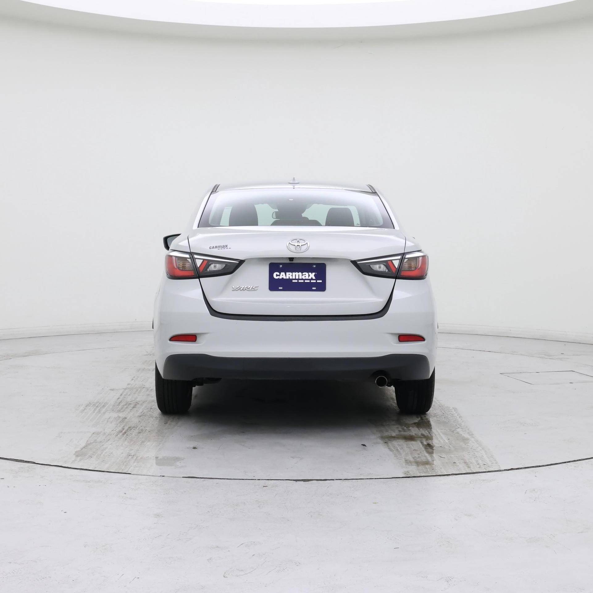 Thumbnail: 2019 Toyota Yaris - 6