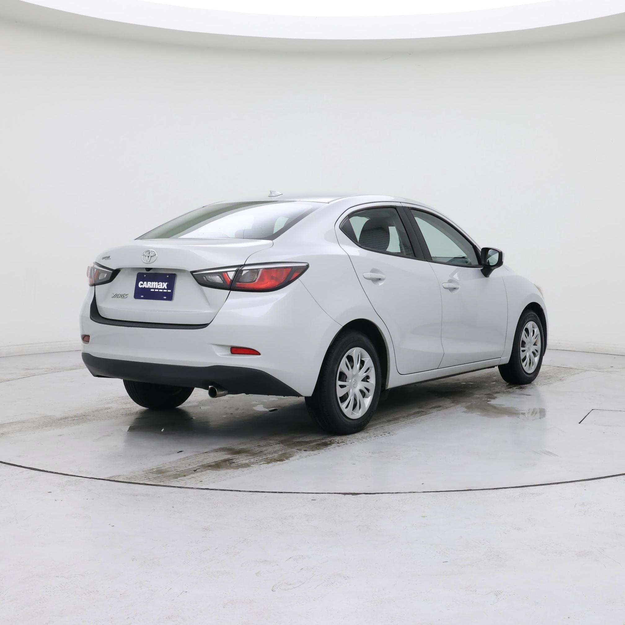 Thumbnail: 2019 Toyota Yaris - 8