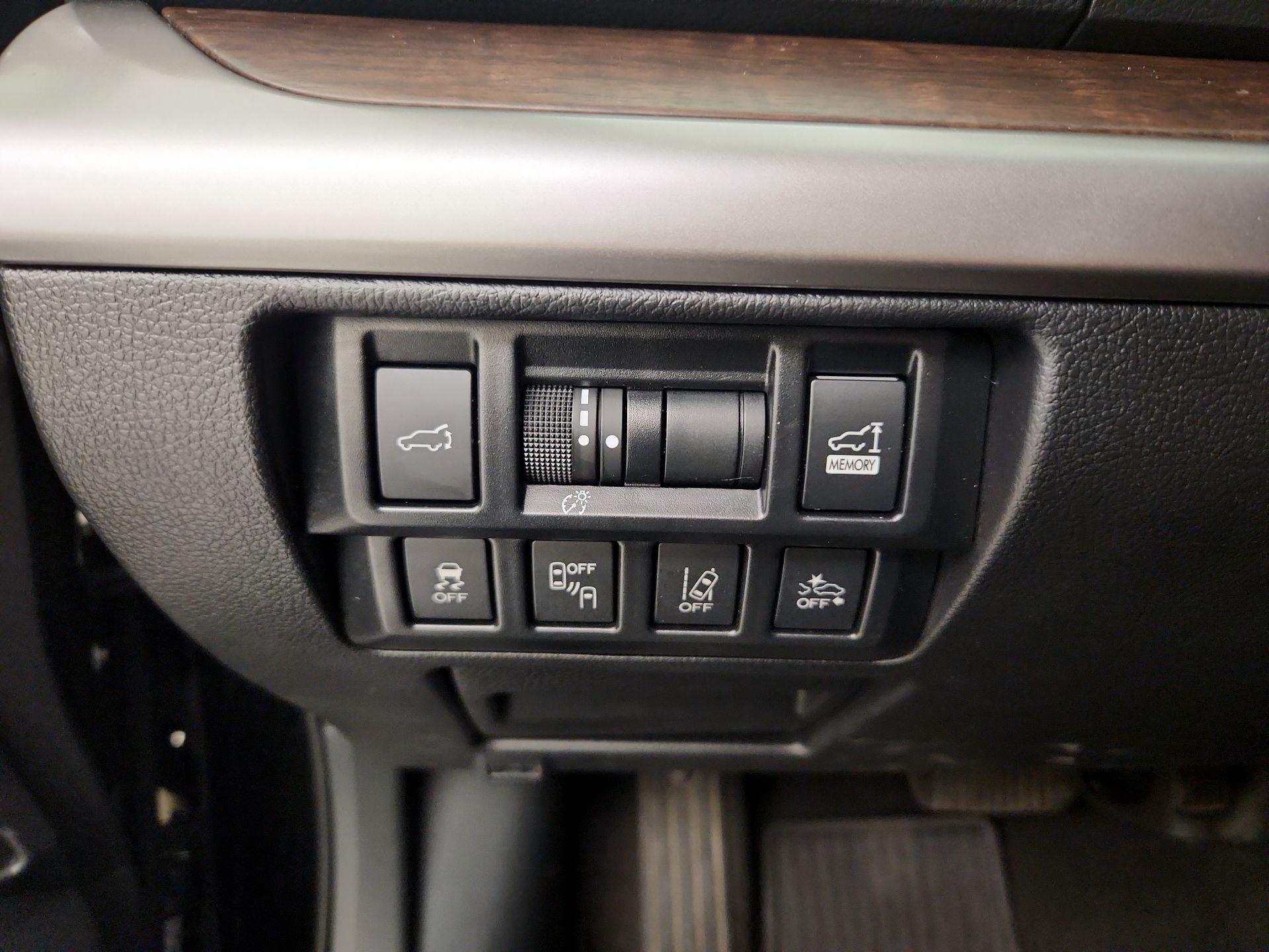 Thumbnail: 2018 Subaru Outback - 13