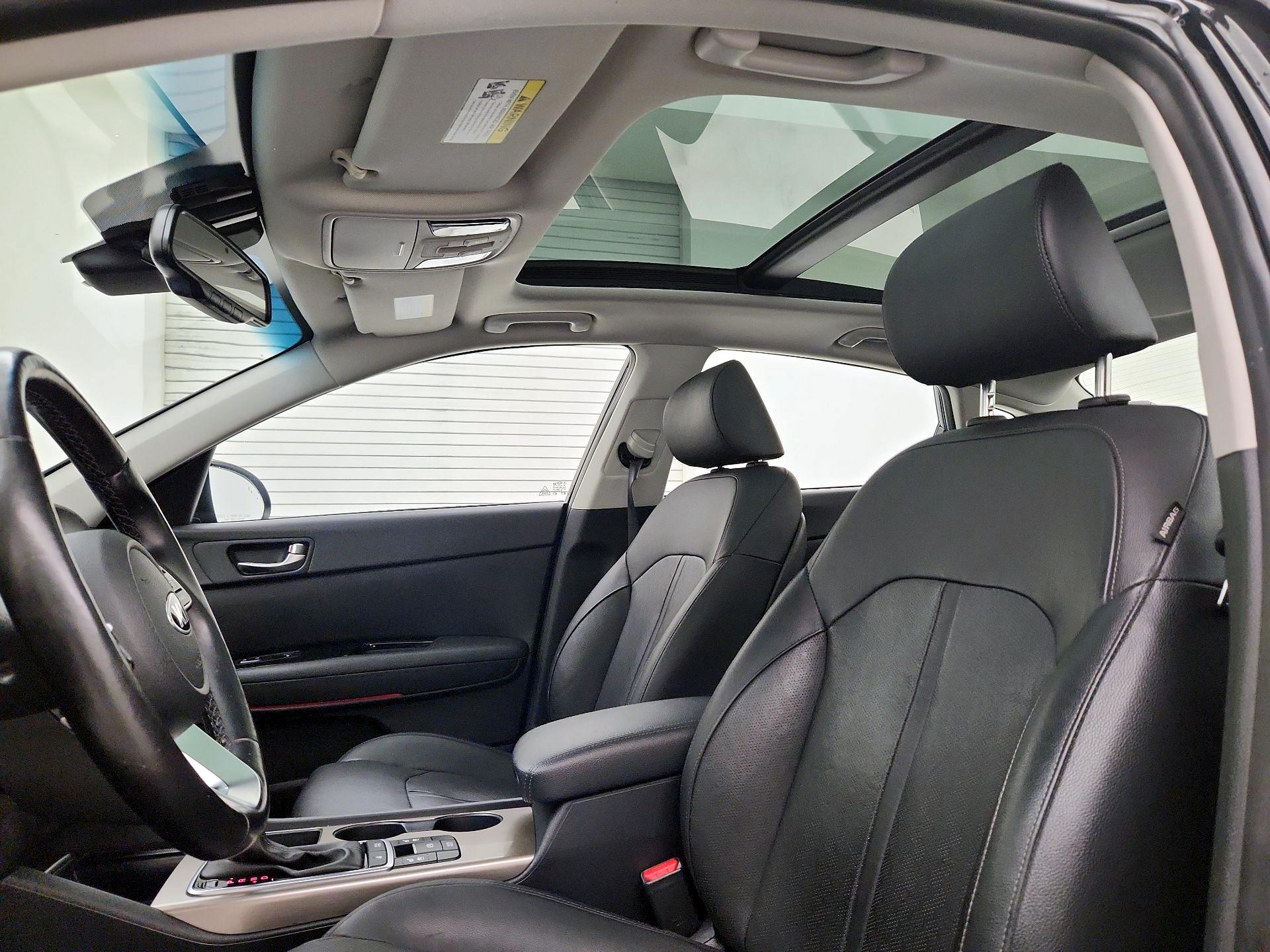 Thumbnail: 2020 Kia Optima - 20