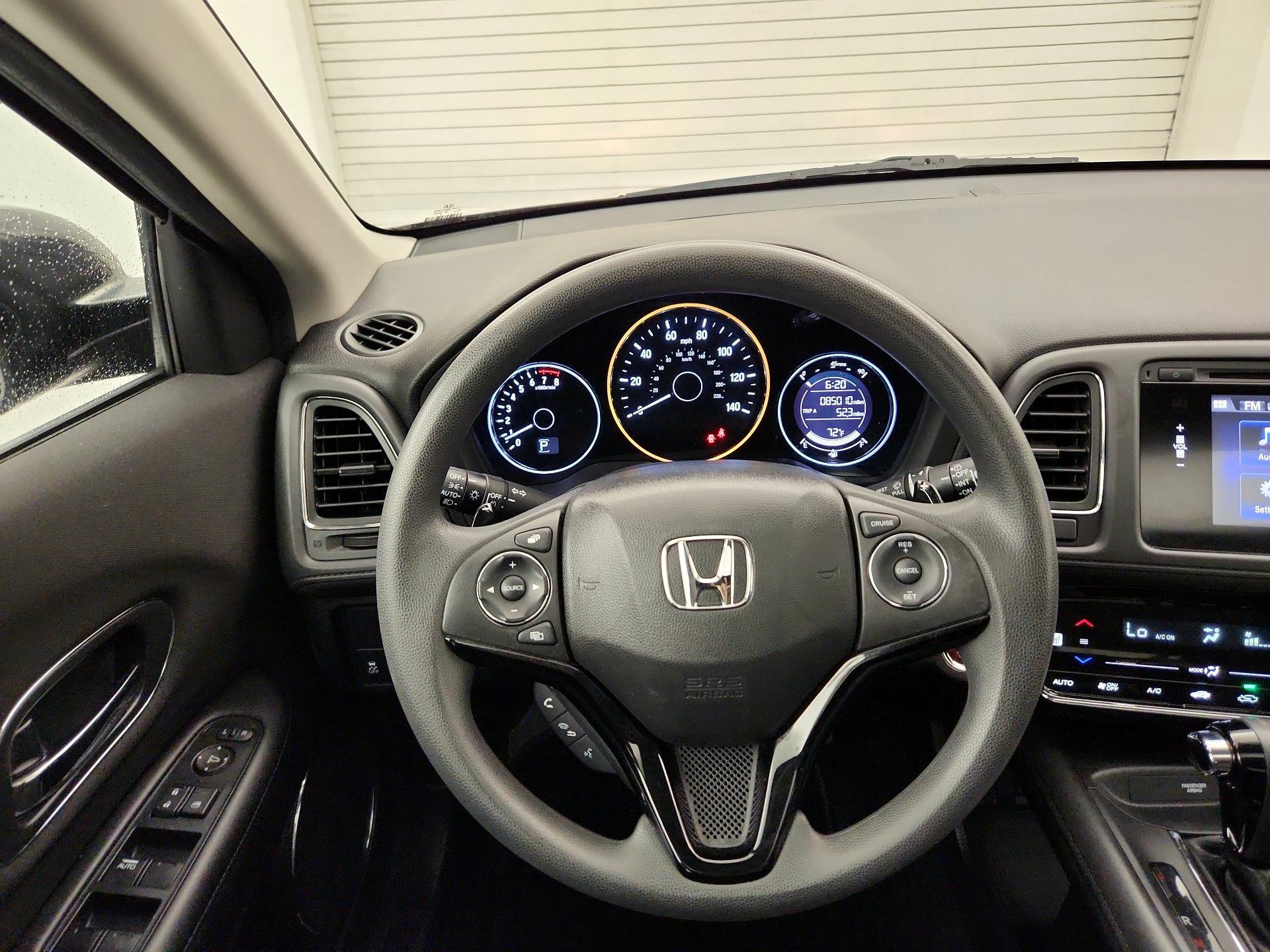 Thumbnail: 2016 Honda HR-V - 10