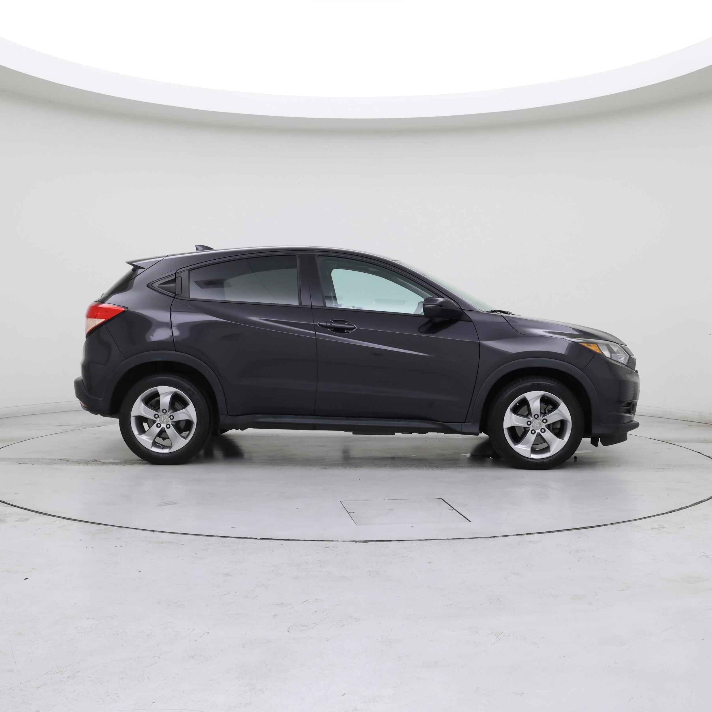 Thumbnail: 2016 Honda HR-V - 7