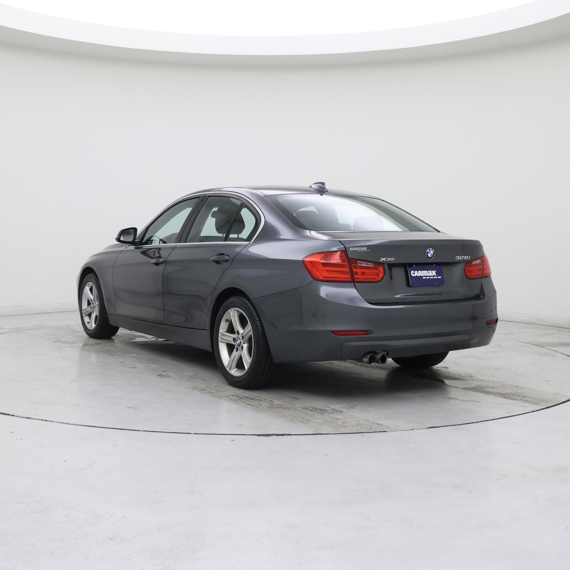 Thumbnail: 2015 BMW 3 Series - 2