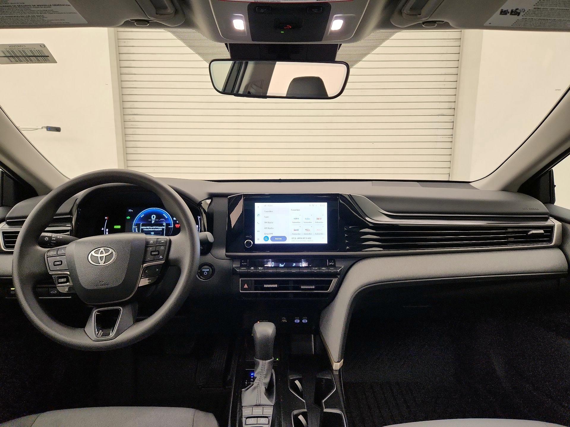 Thumbnail: 2025 Toyota Camry - 9